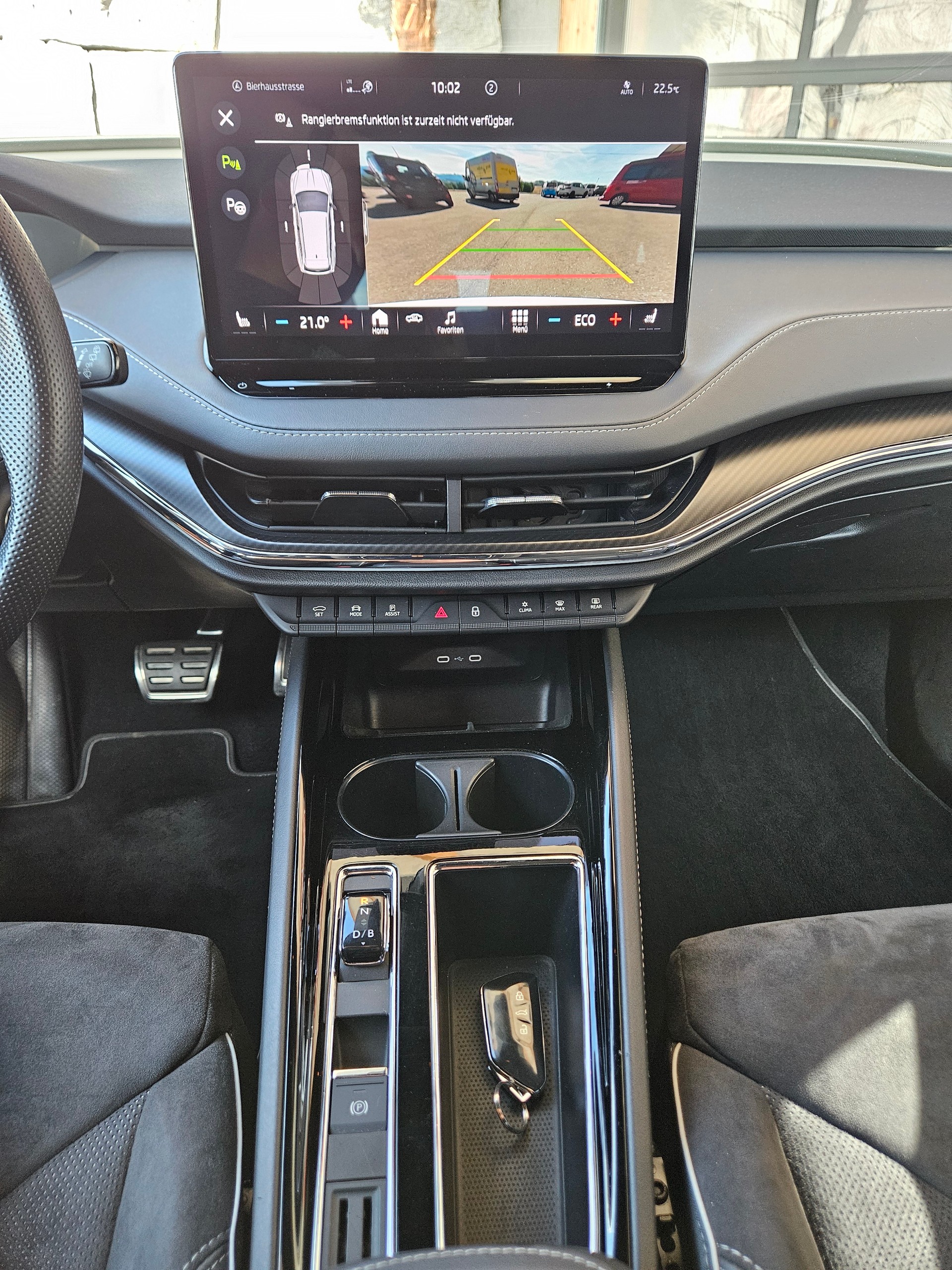 SKODA Enyaq iV 80 SportLine-image-12