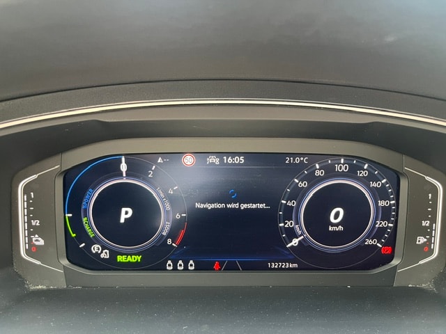 VW Tiguan 1.4 TSI PHEV R-Line DSG 2WD-image-8