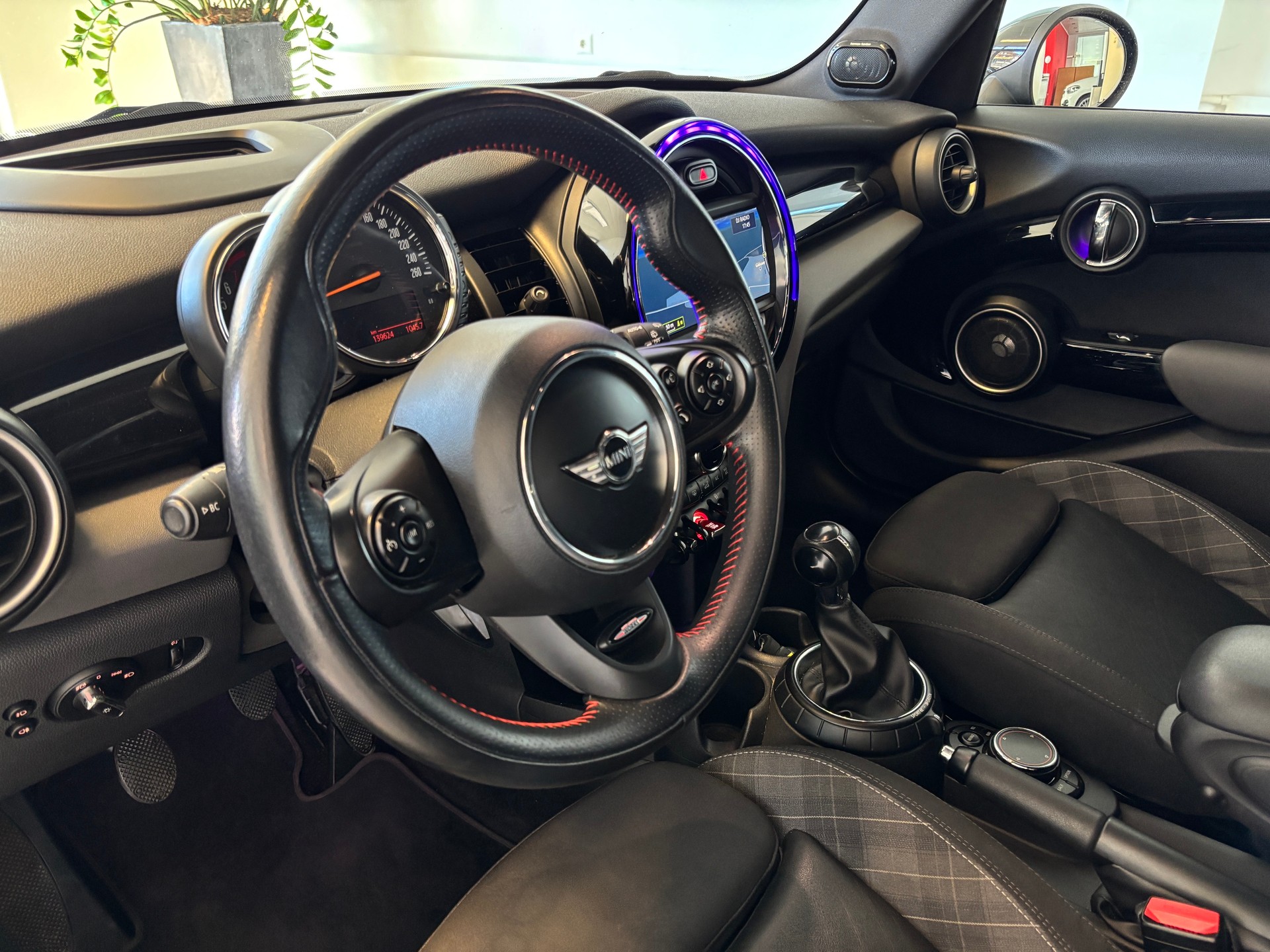 MINI Cooper S-image-5