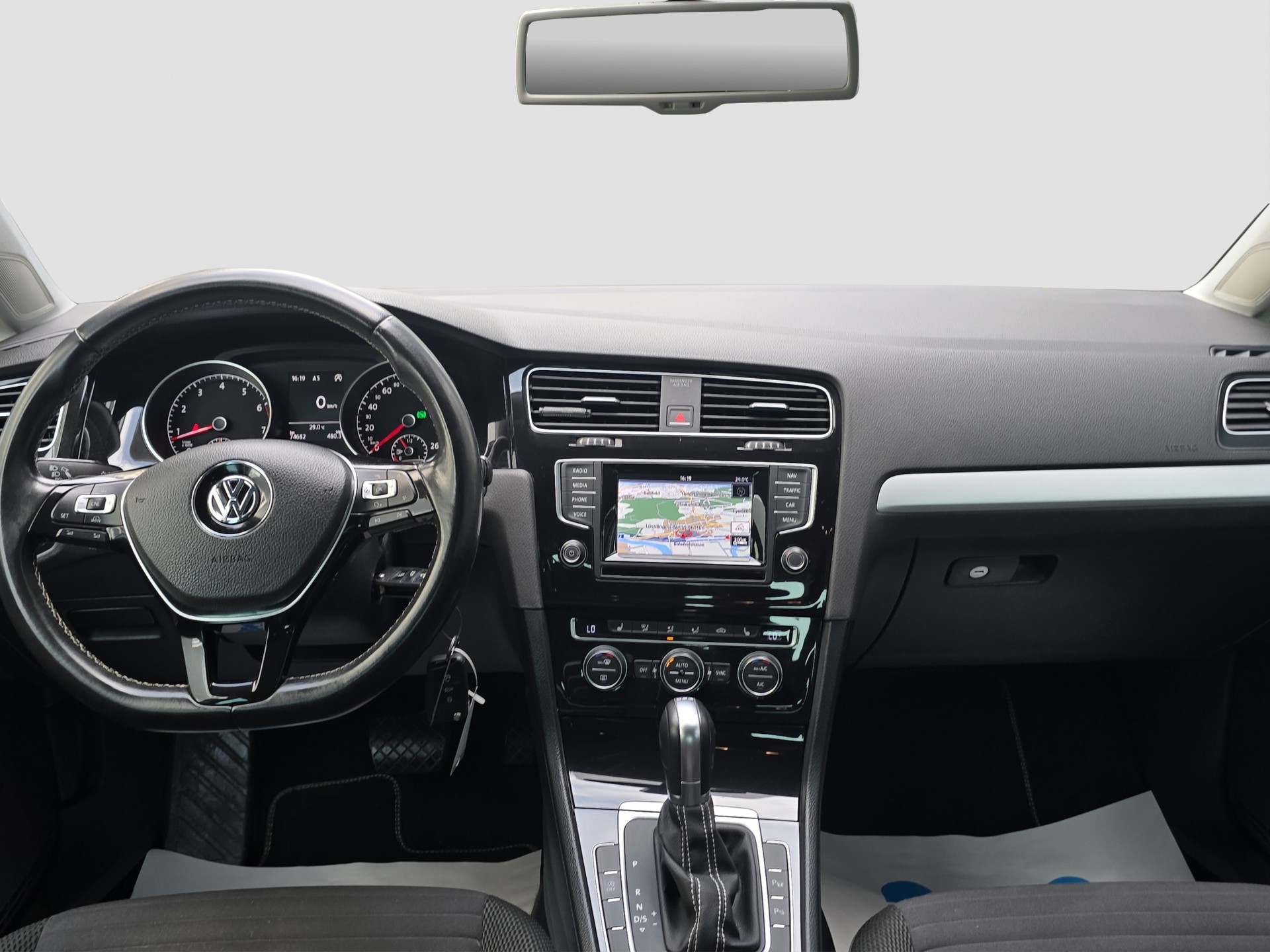 VW Golf 1.4 TSI Cup DSG-image-9