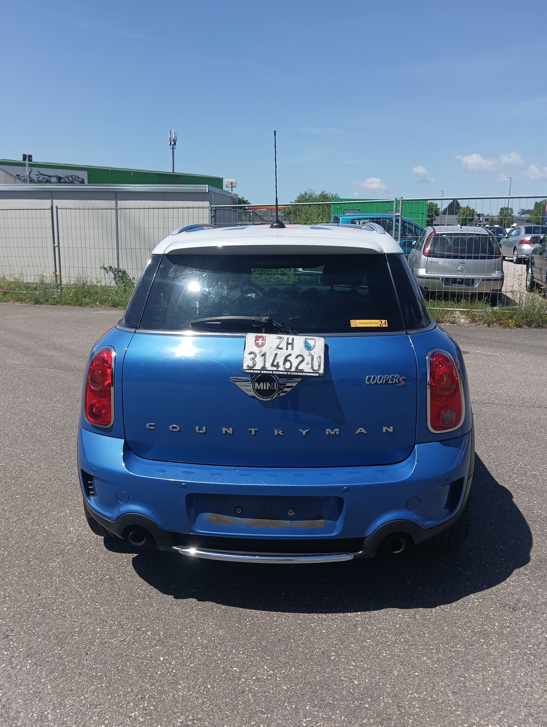 MINI COUNTRYMAN-image-3