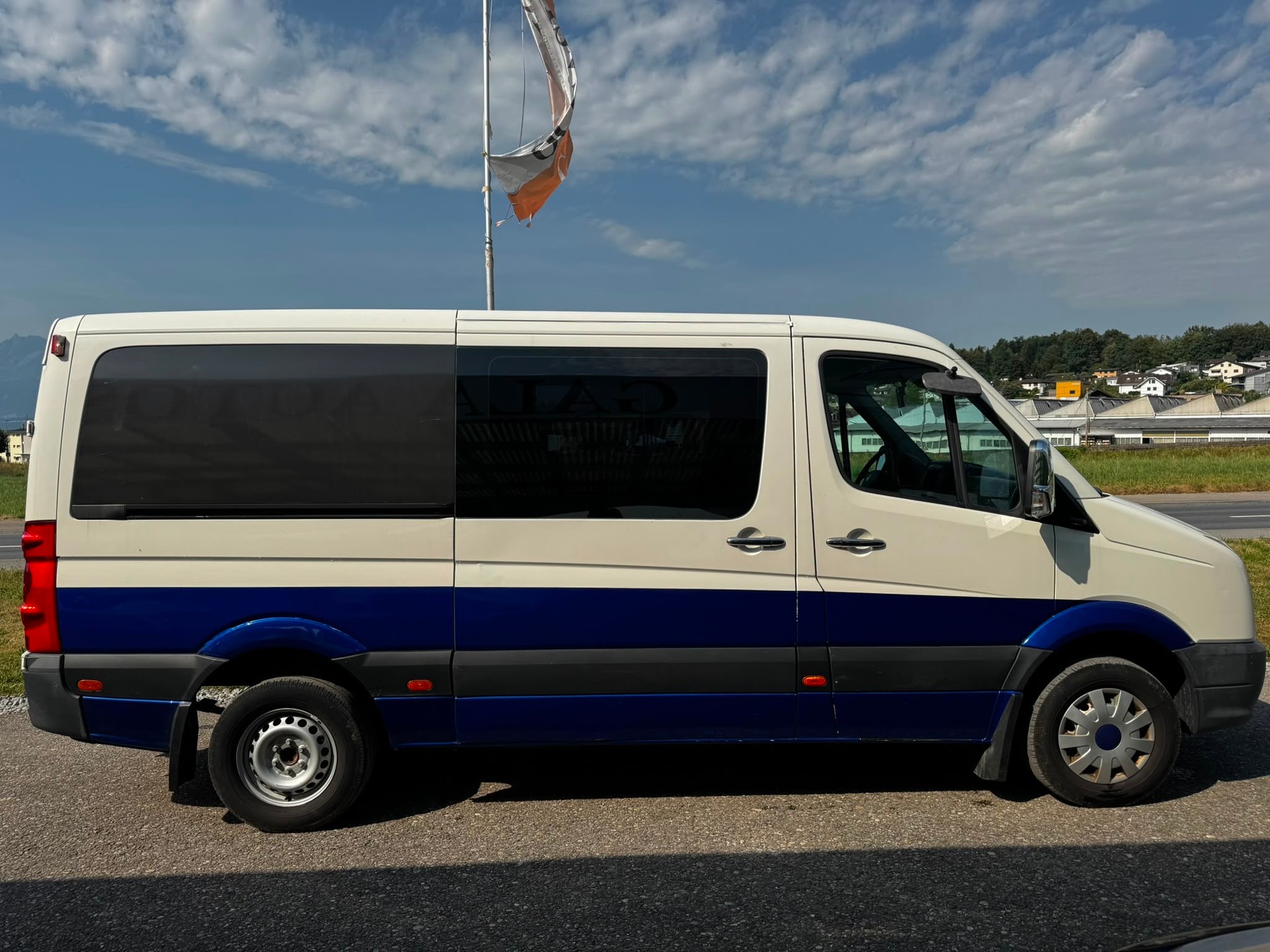 VW Crafter 35 L 2.5 TDI 136 PS-image-6