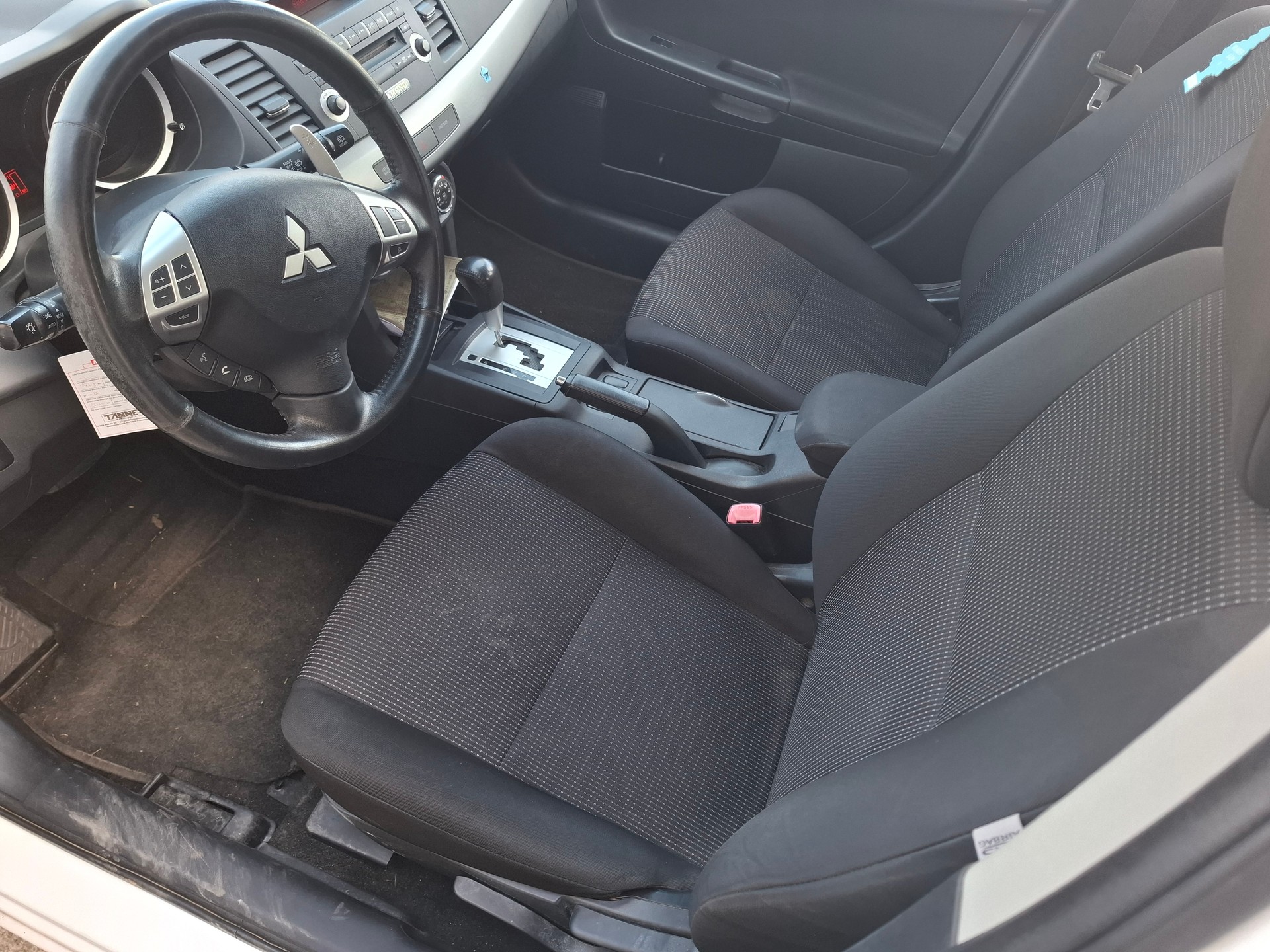 MITSUBISHI Lancer Sportback 1.8 diamod sb-image-8