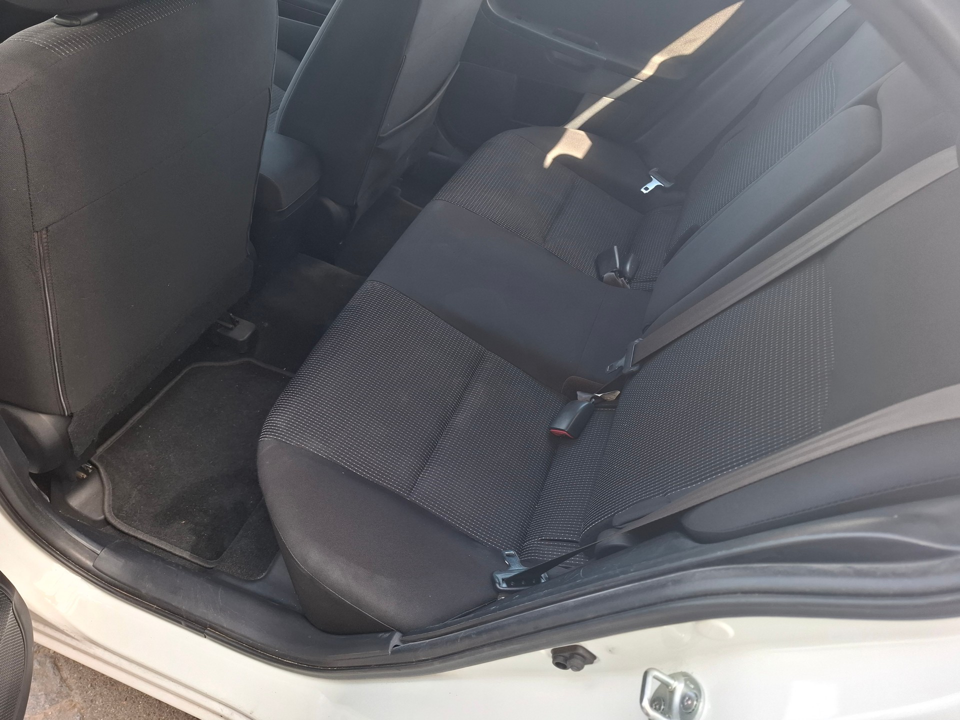 MITSUBISHI Lancer Sportback 1.8 diamod sb-image-7