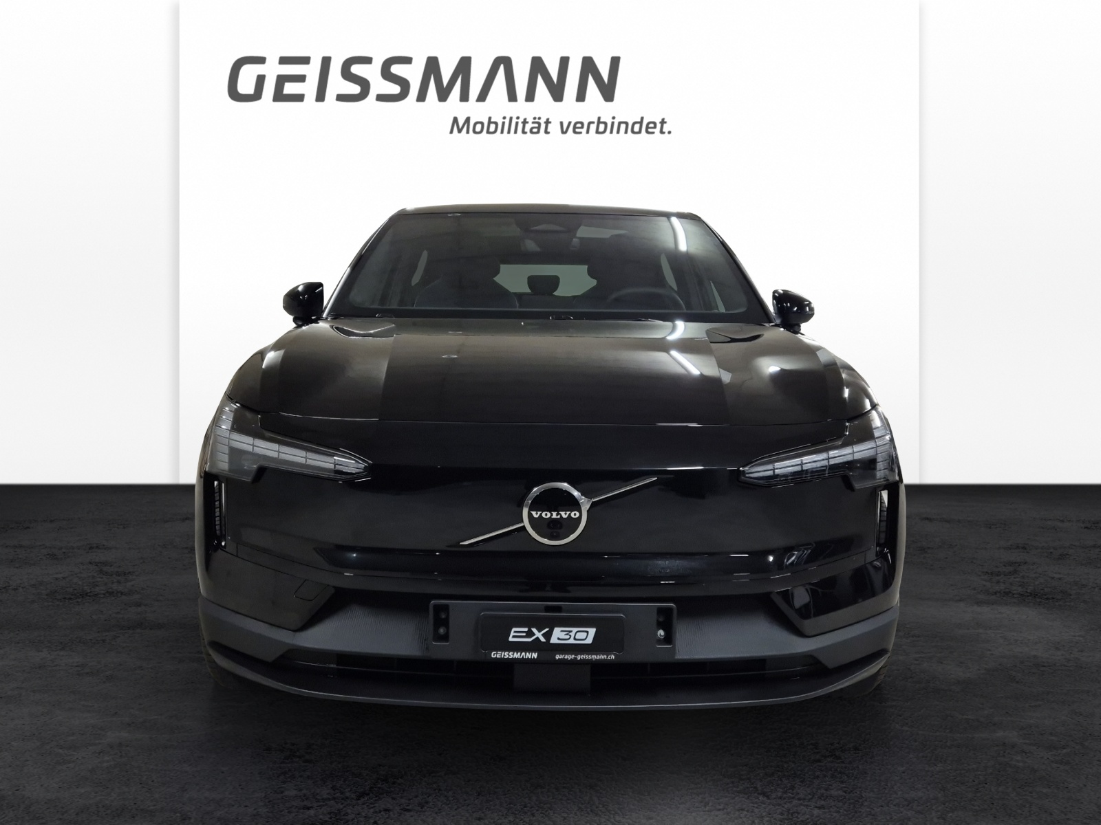 VOLVO EX30 E60 Twin Ultra Performance AWD-image-6