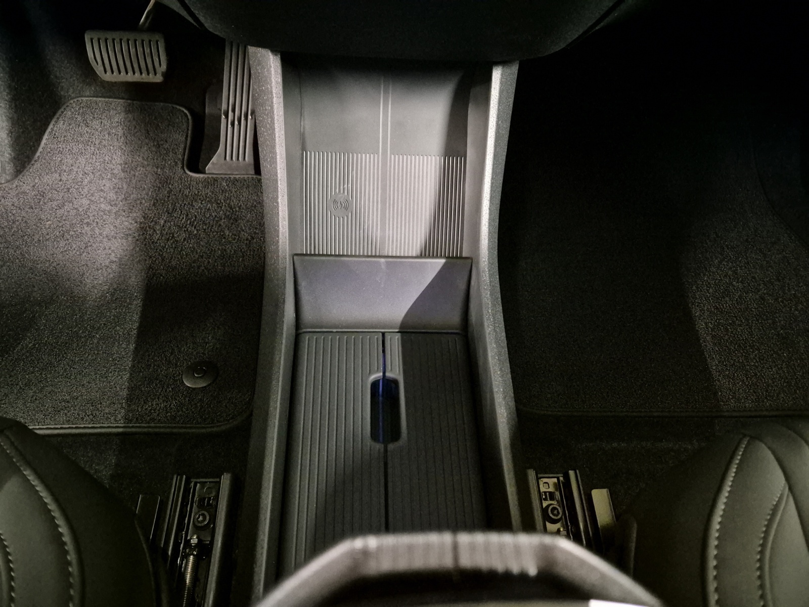 VOLVO EX30 E60 Twin Ultra Performance AWD-image-18