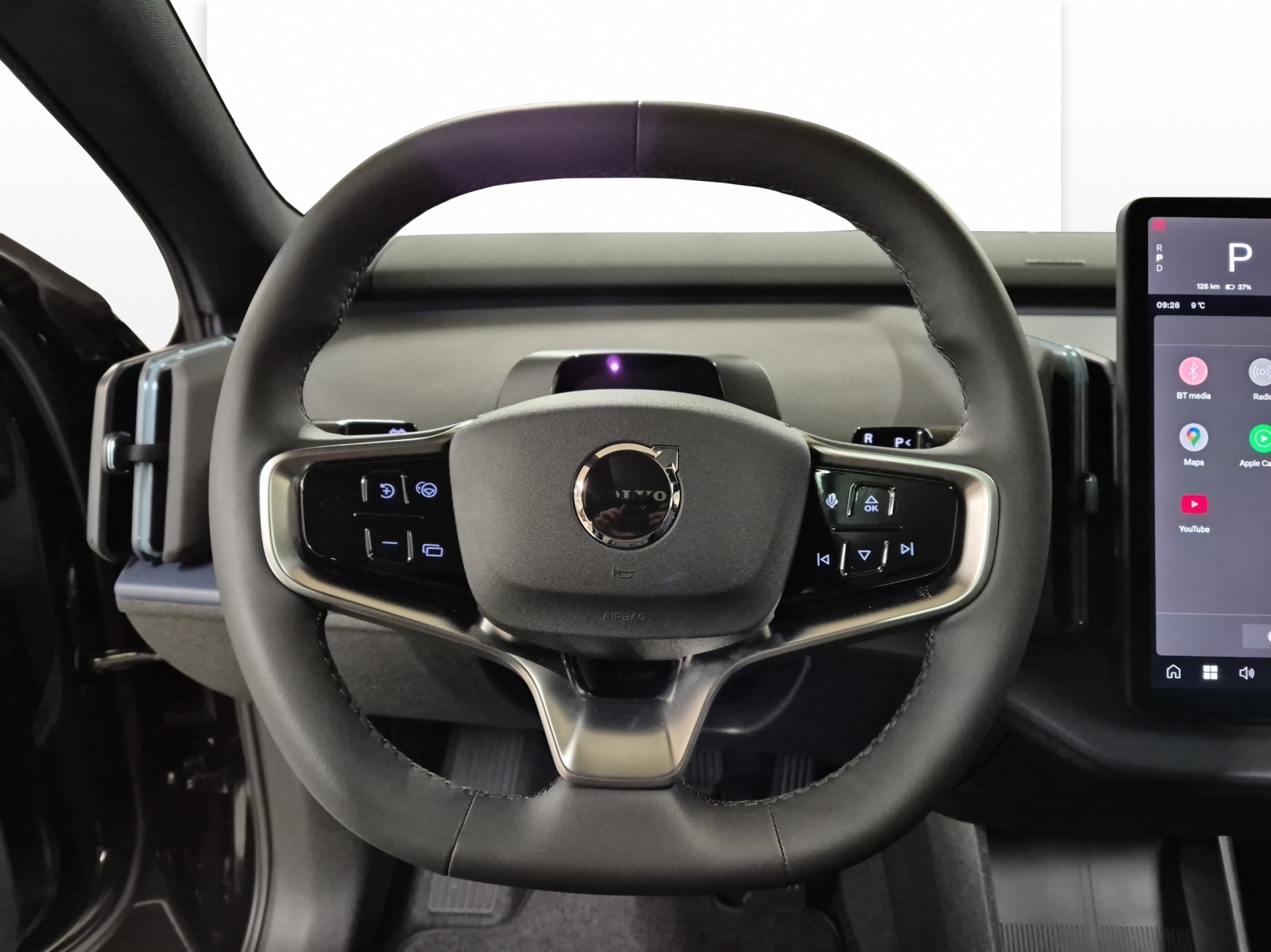 VOLVO EX30 E60 Twin Ultra Performance AWD-image-9