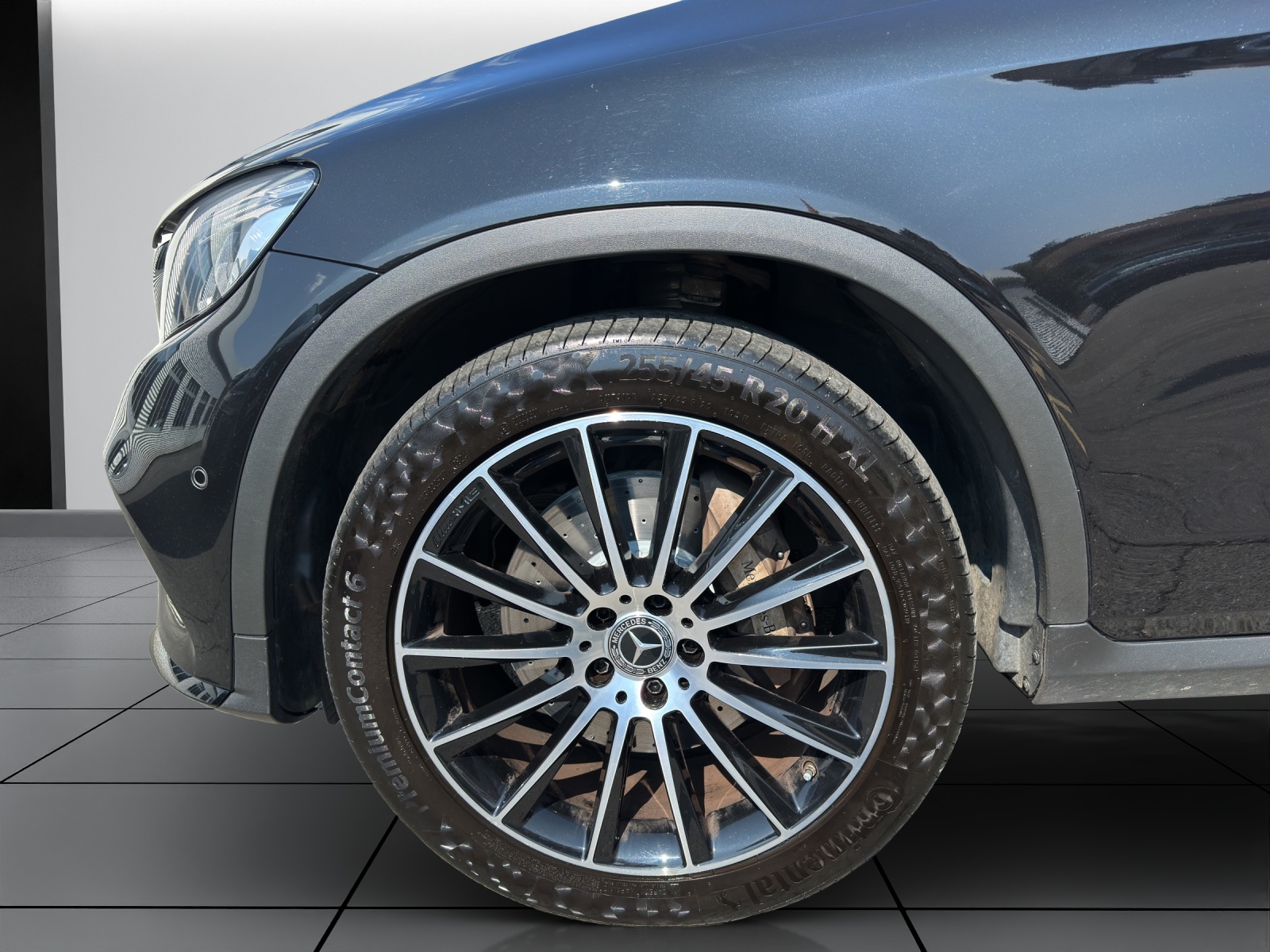 MERCEDES-BENZ GLC 250 d AMG Line 4Matic-image-5