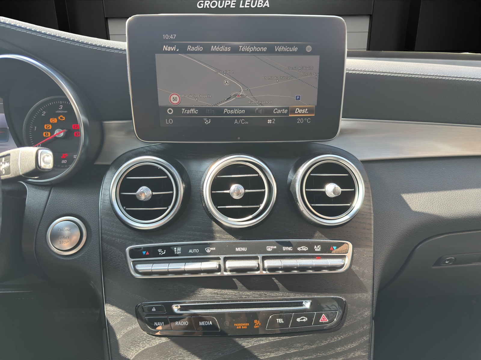 MERCEDES-BENZ GLC 250 d AMG Line 4Matic-image-10
