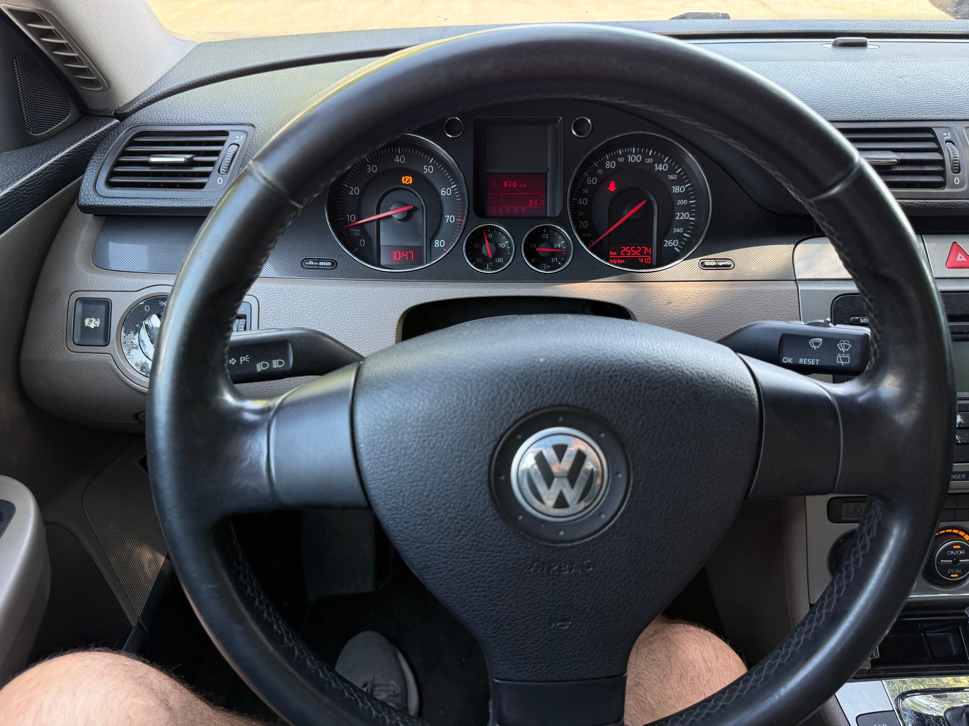 VW Passat Variant 2.0 FSI Trendline-image-10
