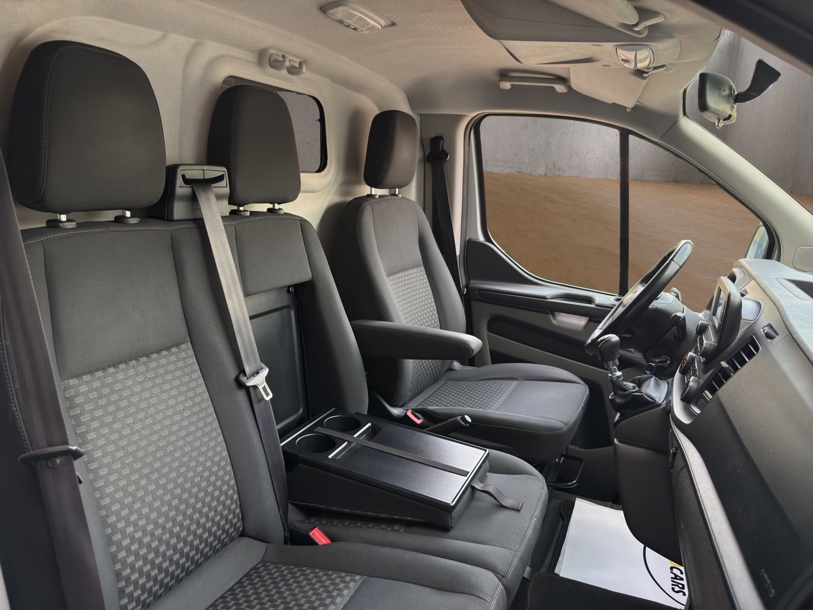 FORD Transit Custom Van 300 L2H1 Trend-image-7