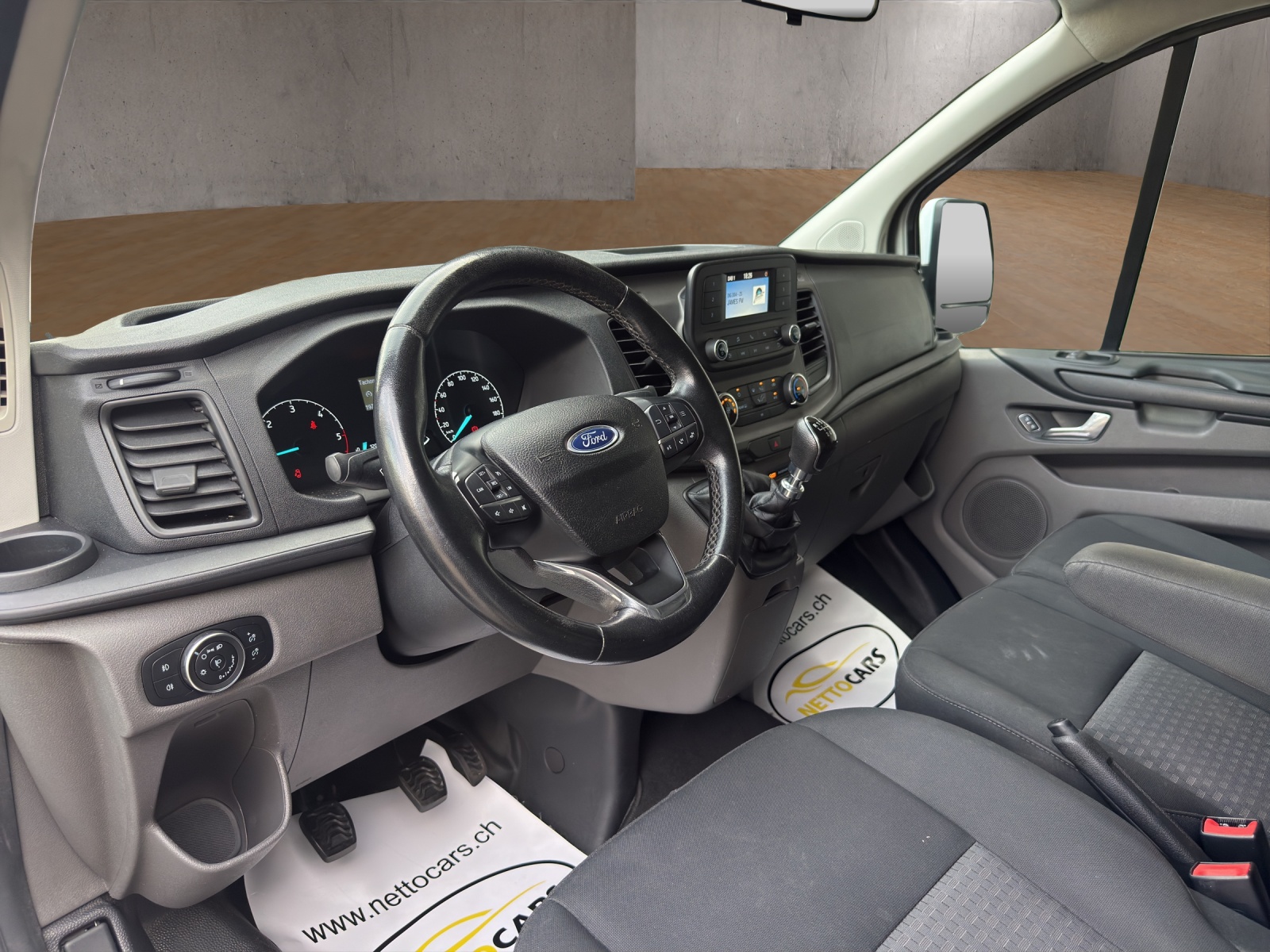 FORD Transit Custom Van 300 L2H1 Trend-image-8
