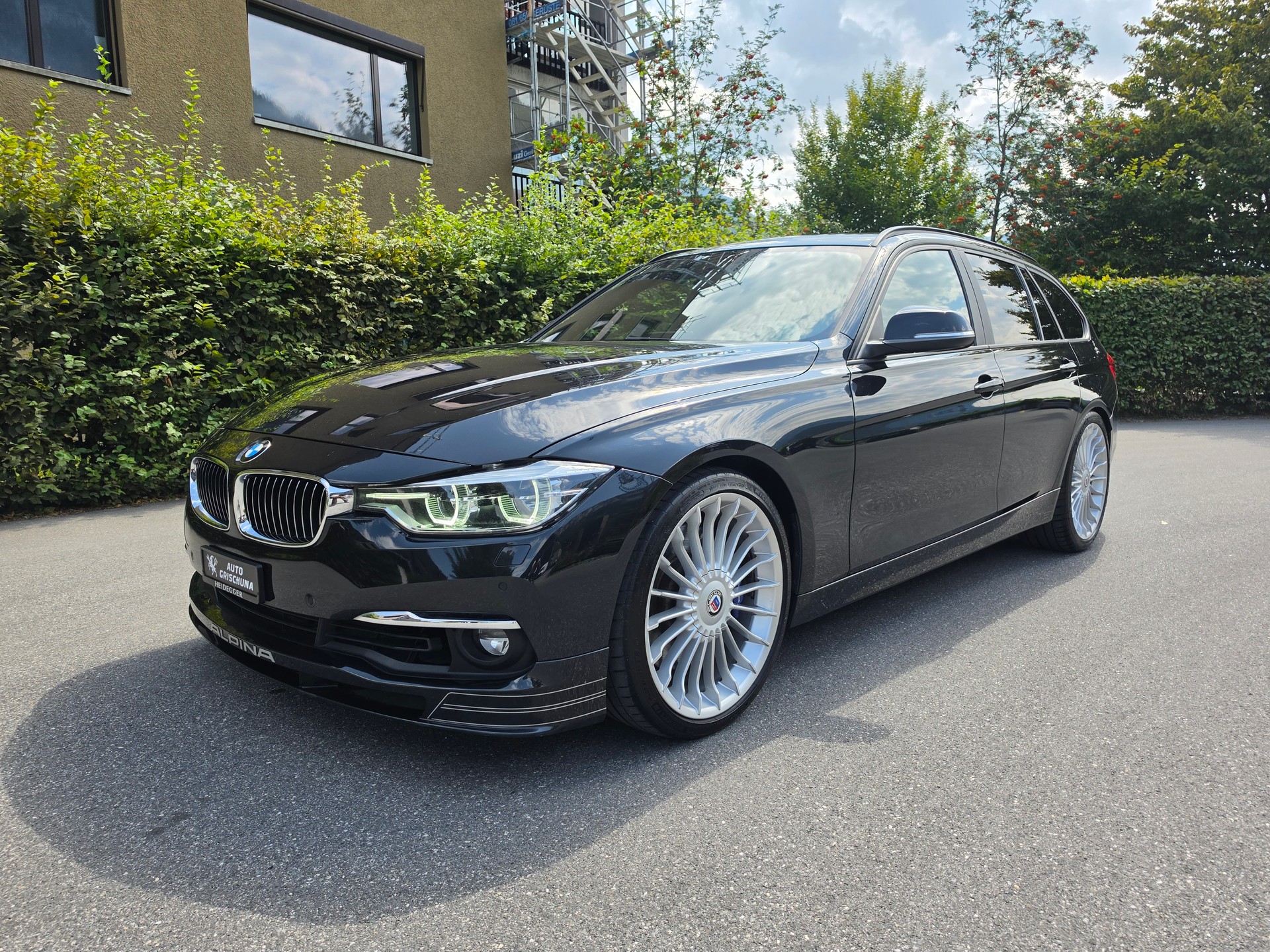 BMW-ALPINA D3 BiTurbo Touring 3.0d xDrive Switch-Tronic-image-0
