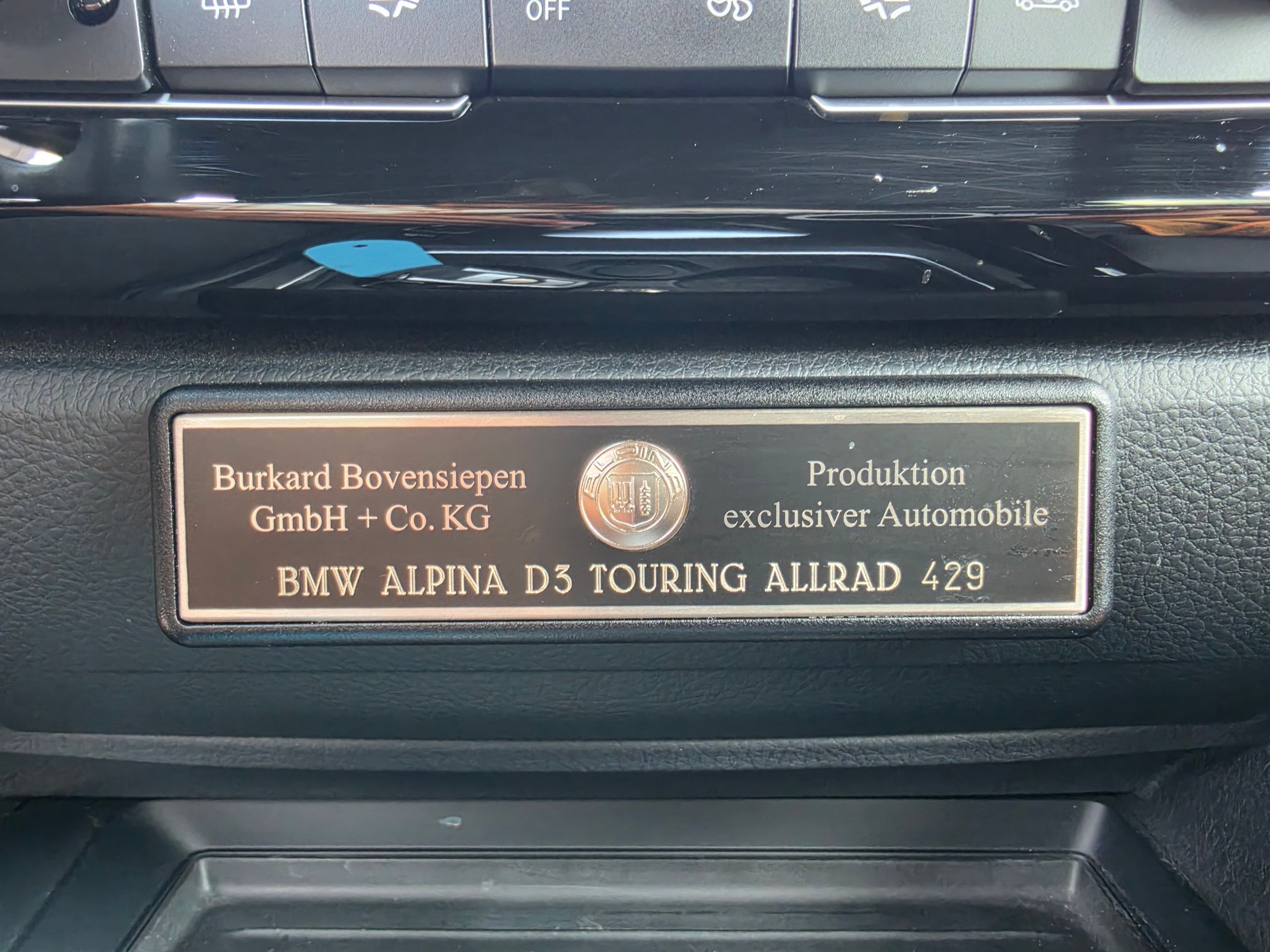 BMW-ALPINA D3 BiTurbo Touring 3.0d xDrive Switch-Tronic-image-15