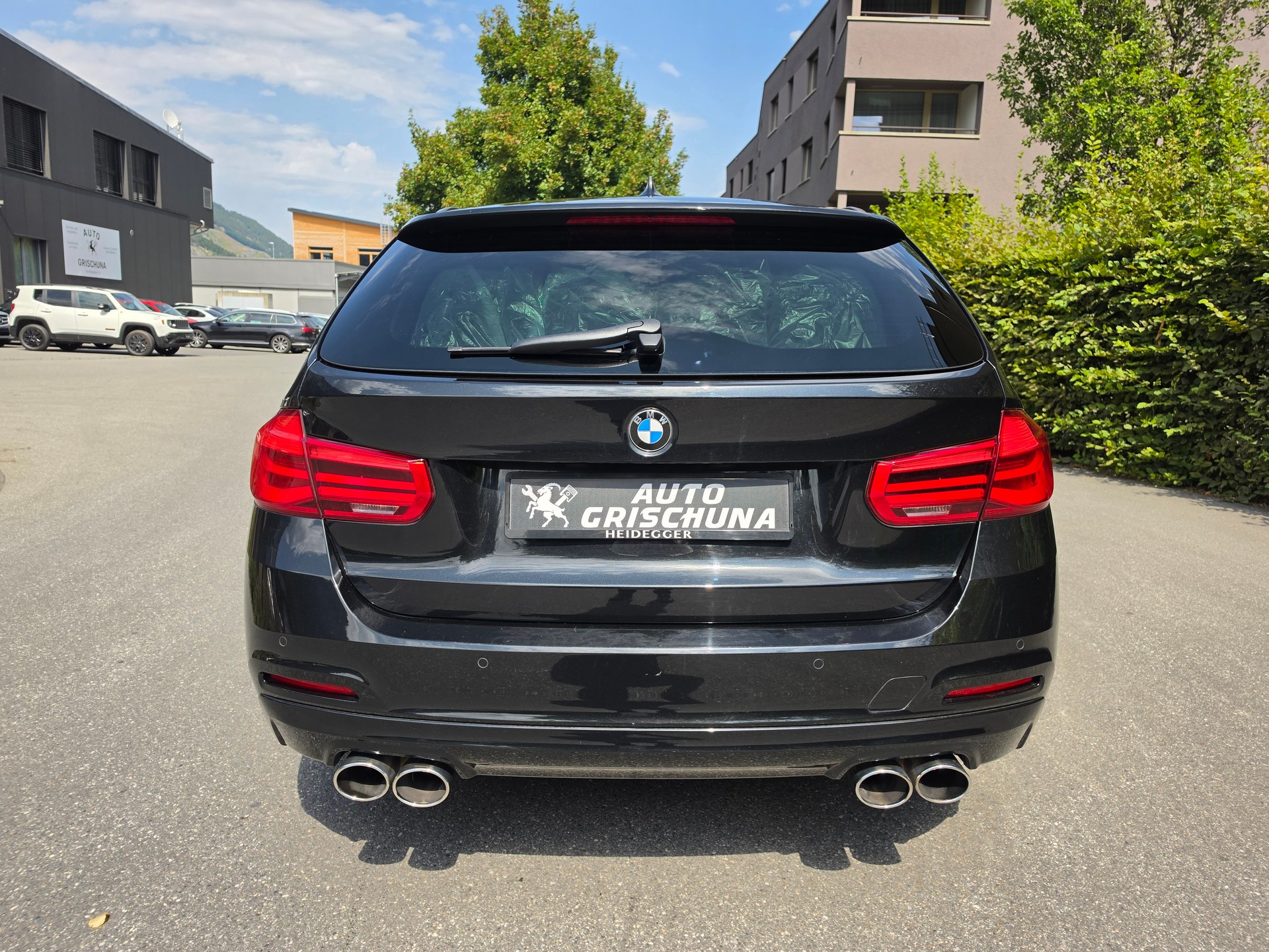 BMW-ALPINA D3 BiTurbo Touring 3.0d xDrive Switch-Tronic-image-3