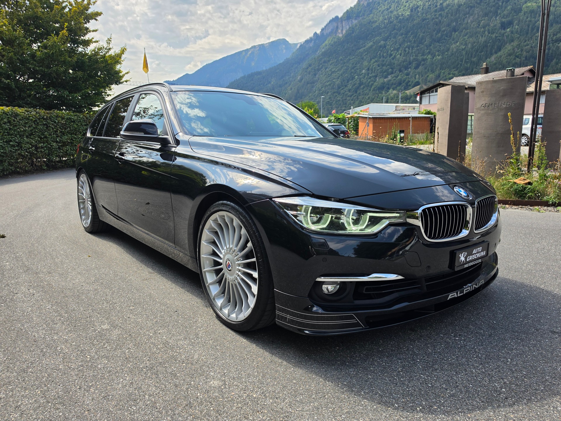 BMW-ALPINA D3 BiTurbo Touring 3.0d xDrive Switch-Tronic-image-6