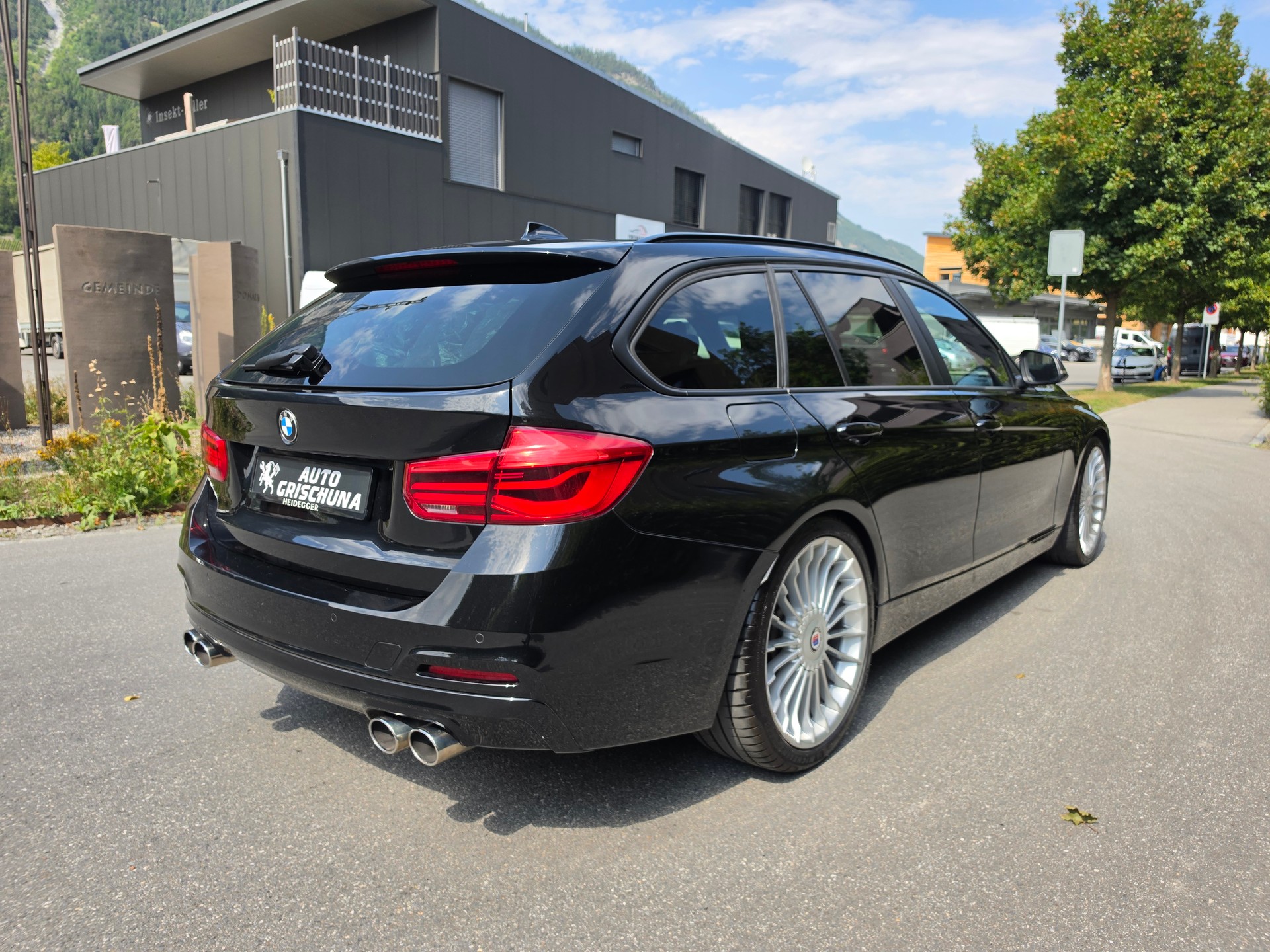 BMW-ALPINA D3 BiTurbo Touring 3.0d xDrive Switch-Tronic-image-4