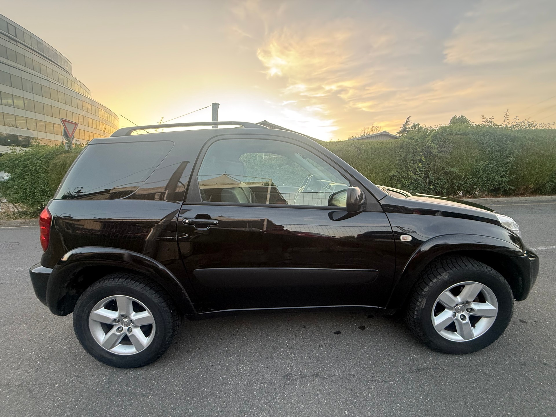 TOYOTA RAV-4 2.0 16V Linea Sol-image-7