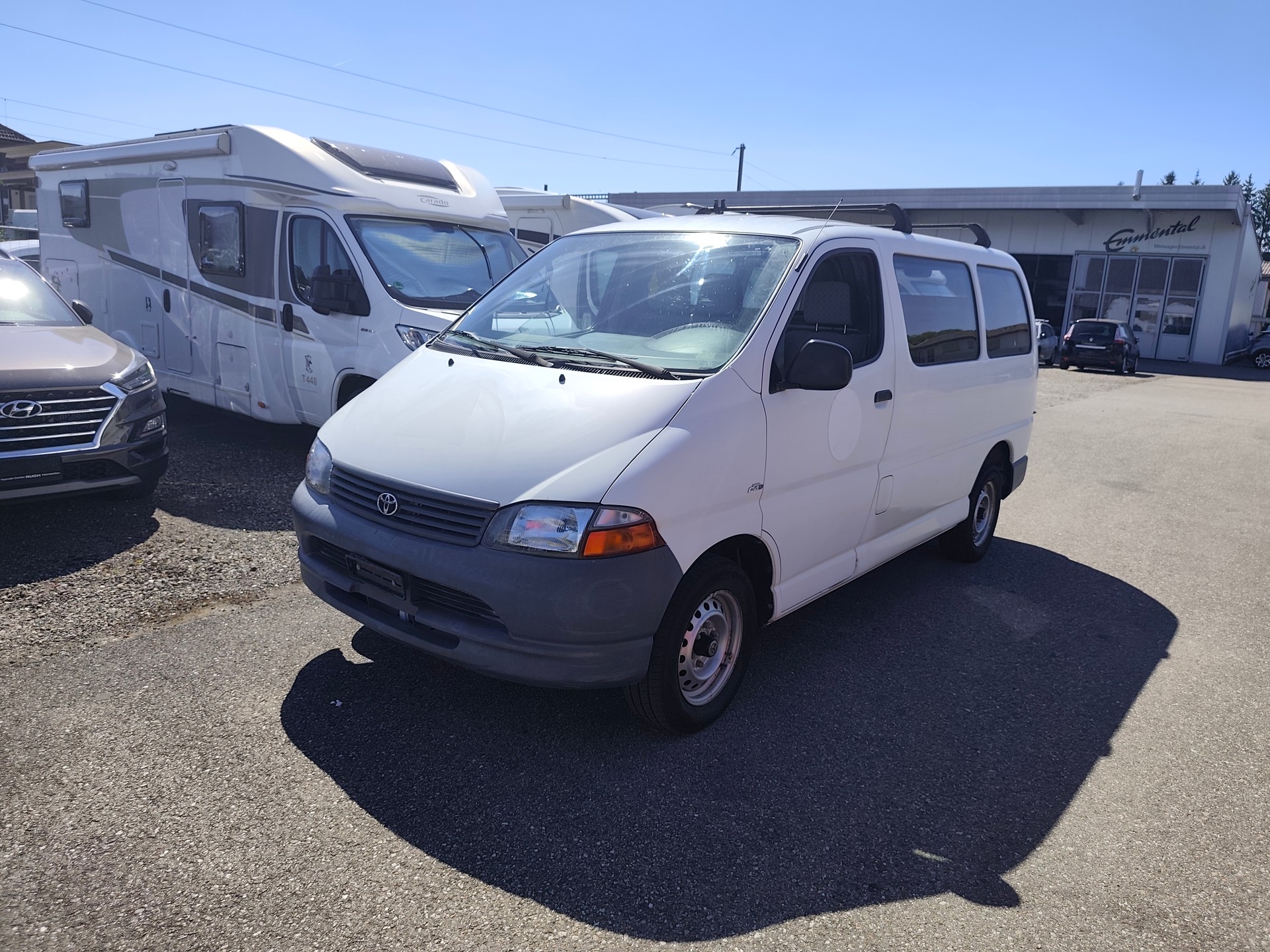 TOYOTA Hiace D-4D Kombi-image-0
