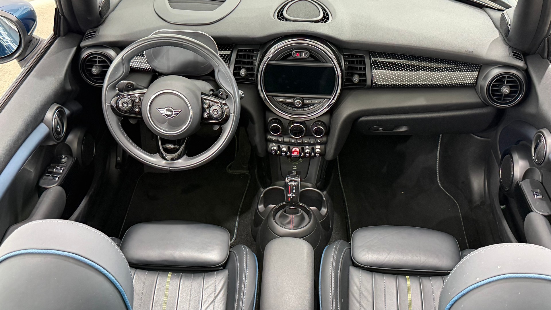 MINI Cabrio F57 2.0i Cooper S SDKG-image-3