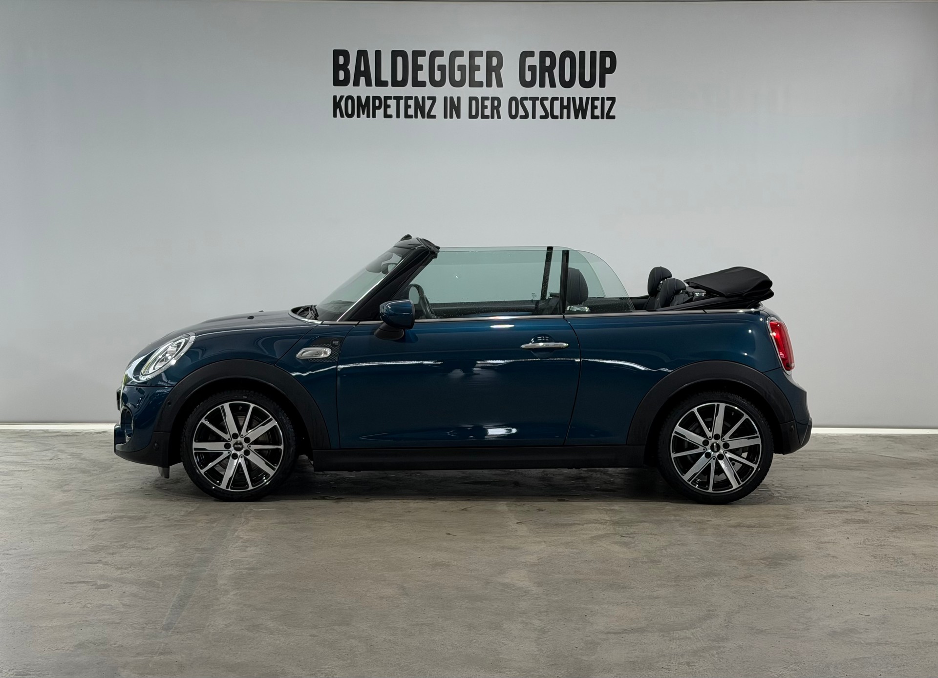 MINI Cabrio F57 2.0i Cooper S SDKG-image-9