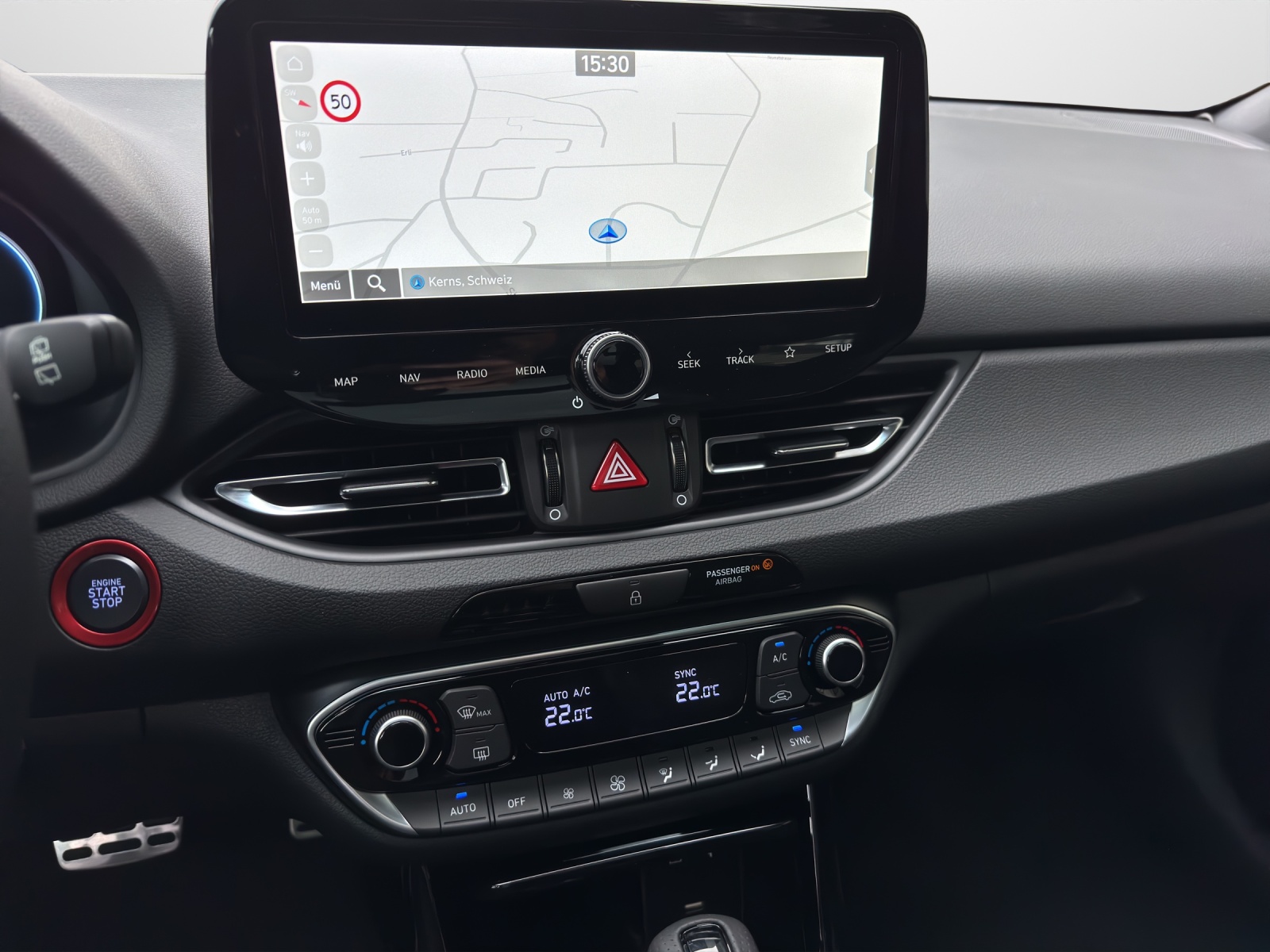 HYUNDAI i30 Wagon 1.5 T-GDi N-Line-image-14