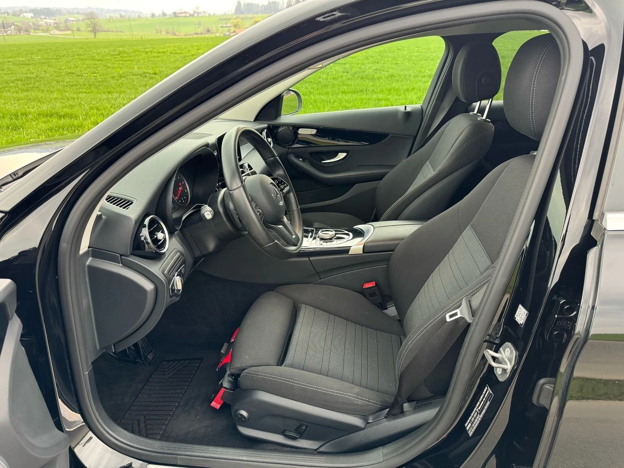 MERCEDES-BENZ C 220 d 9G-Tronic-image-6