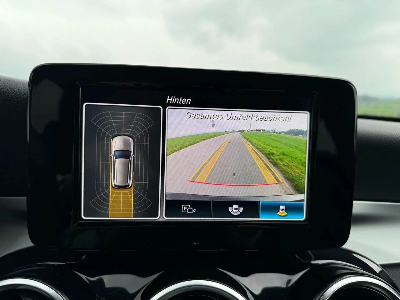 MERCEDES-BENZ C 220 d 9G-Tronic-image-11