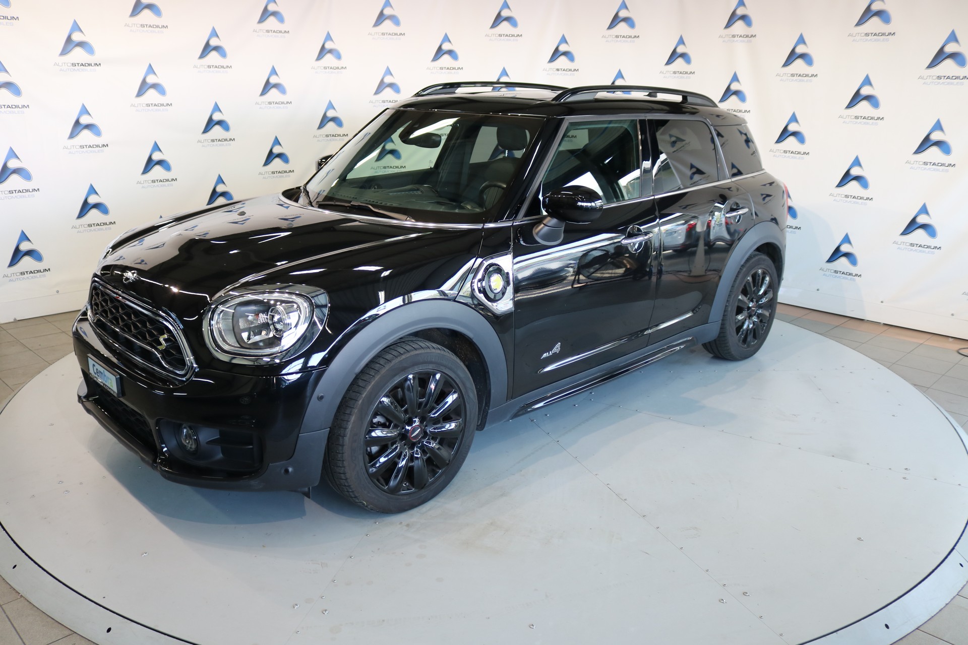 MINI Countryman Cooper S E ALL4 PHEV Steptronic-image-13