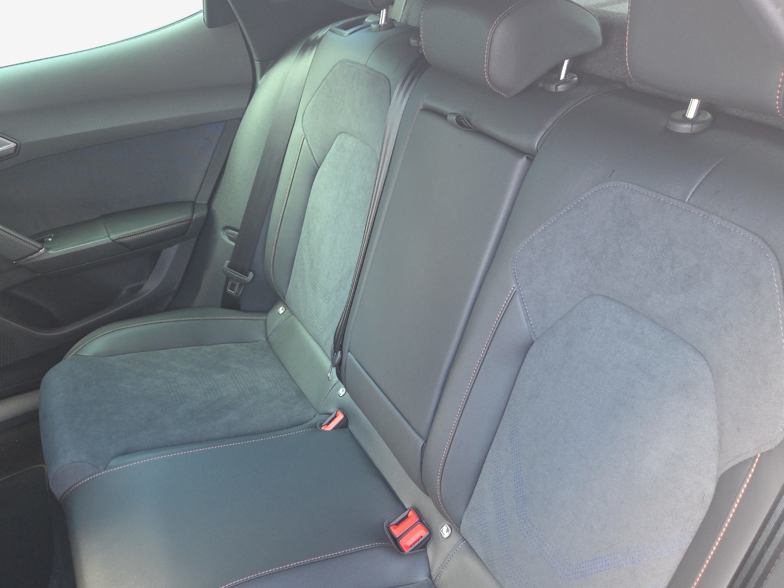 CUPRA Formentor 1.5 TSI Prime Edition DSG-image-11