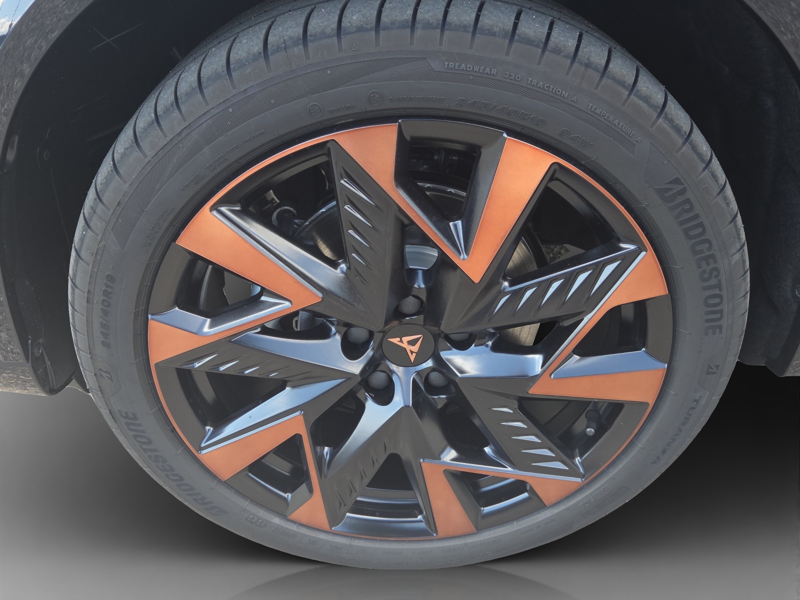 CUPRA Formentor 1.5 TSI Prime Edition DSG-image-13