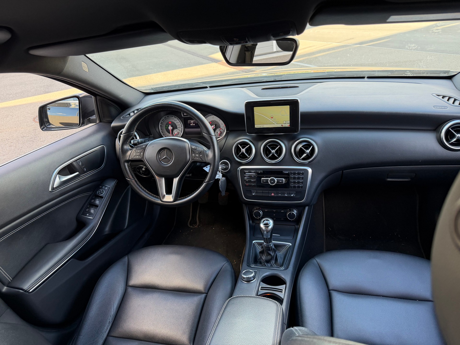 MERCEDES-BENZ A 180 CDI Style-image-7