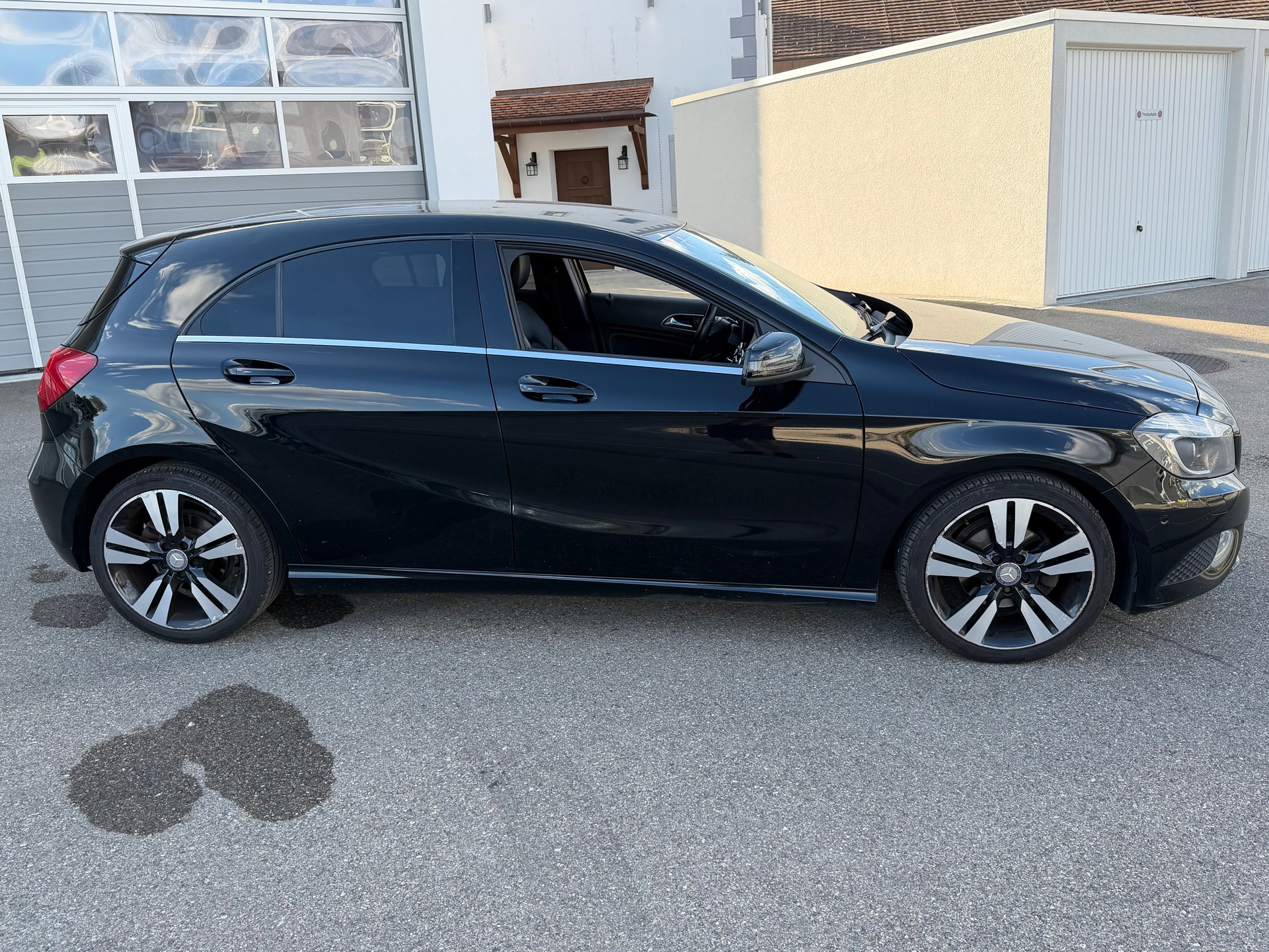 MERCEDES-BENZ A 180 CDI Style-image-4