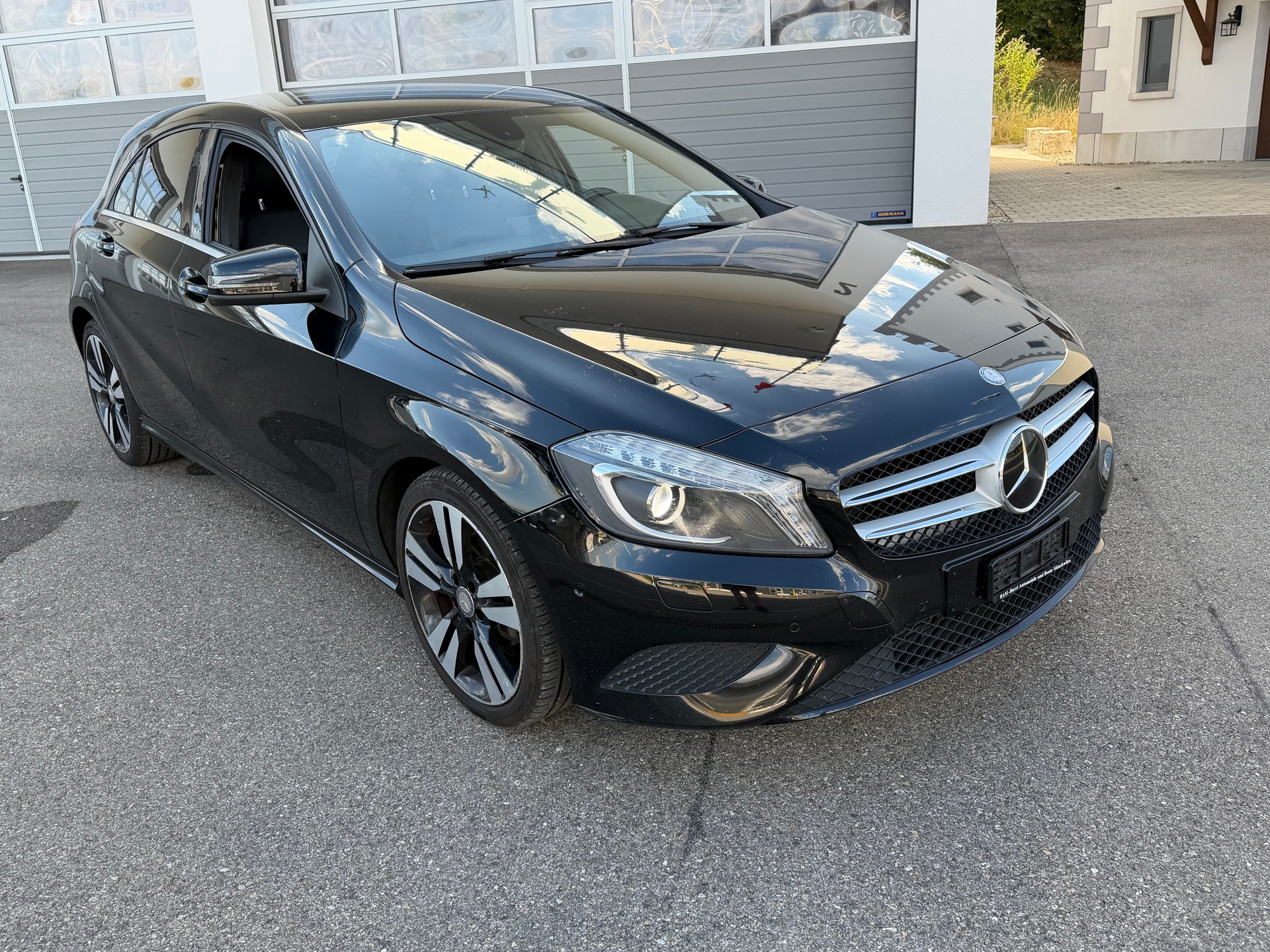 MERCEDES-BENZ A 180 CDI Style-image-2