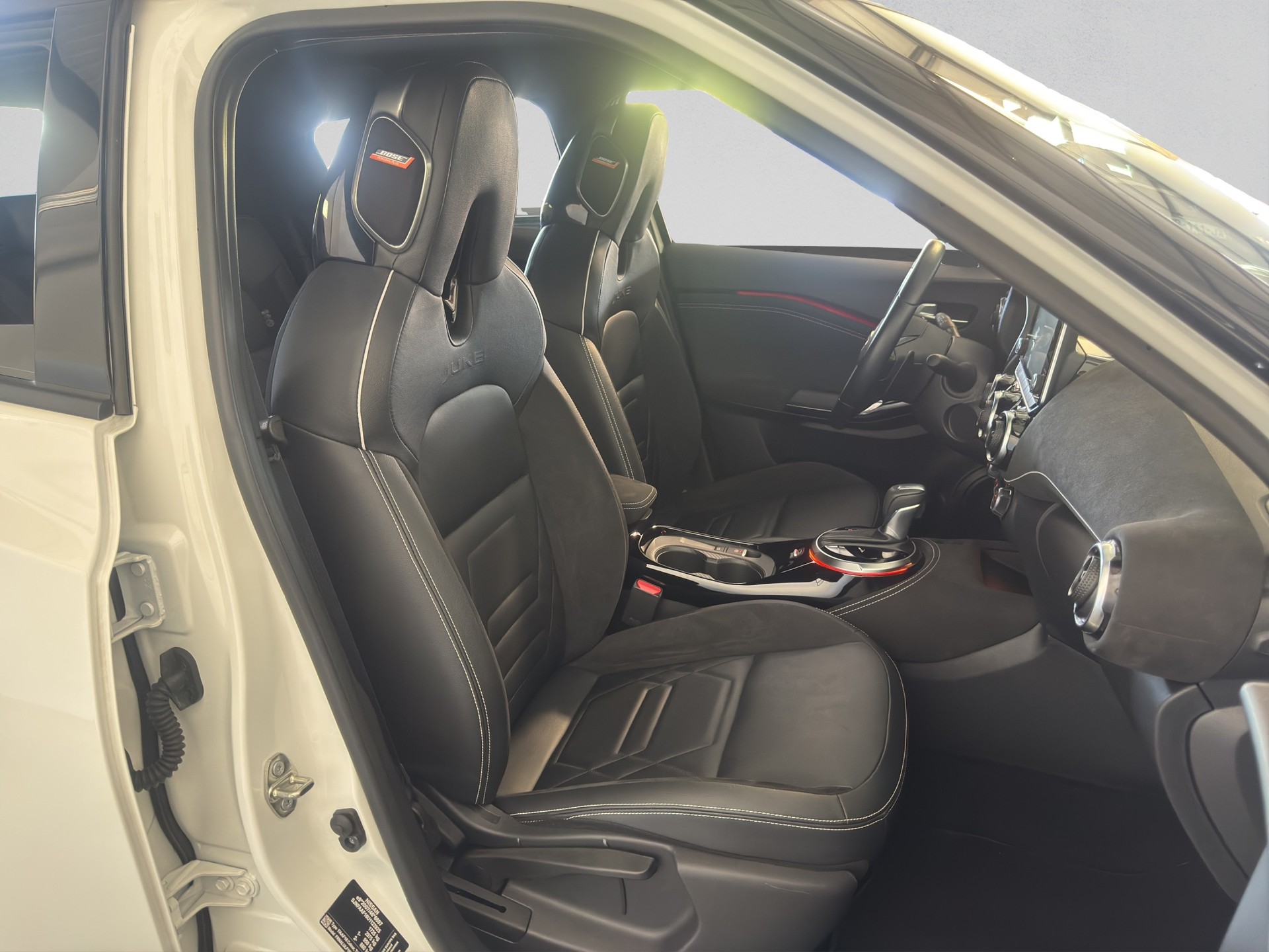 NISSAN Juke 1.0 DIG-T N-Design DCT-image-14