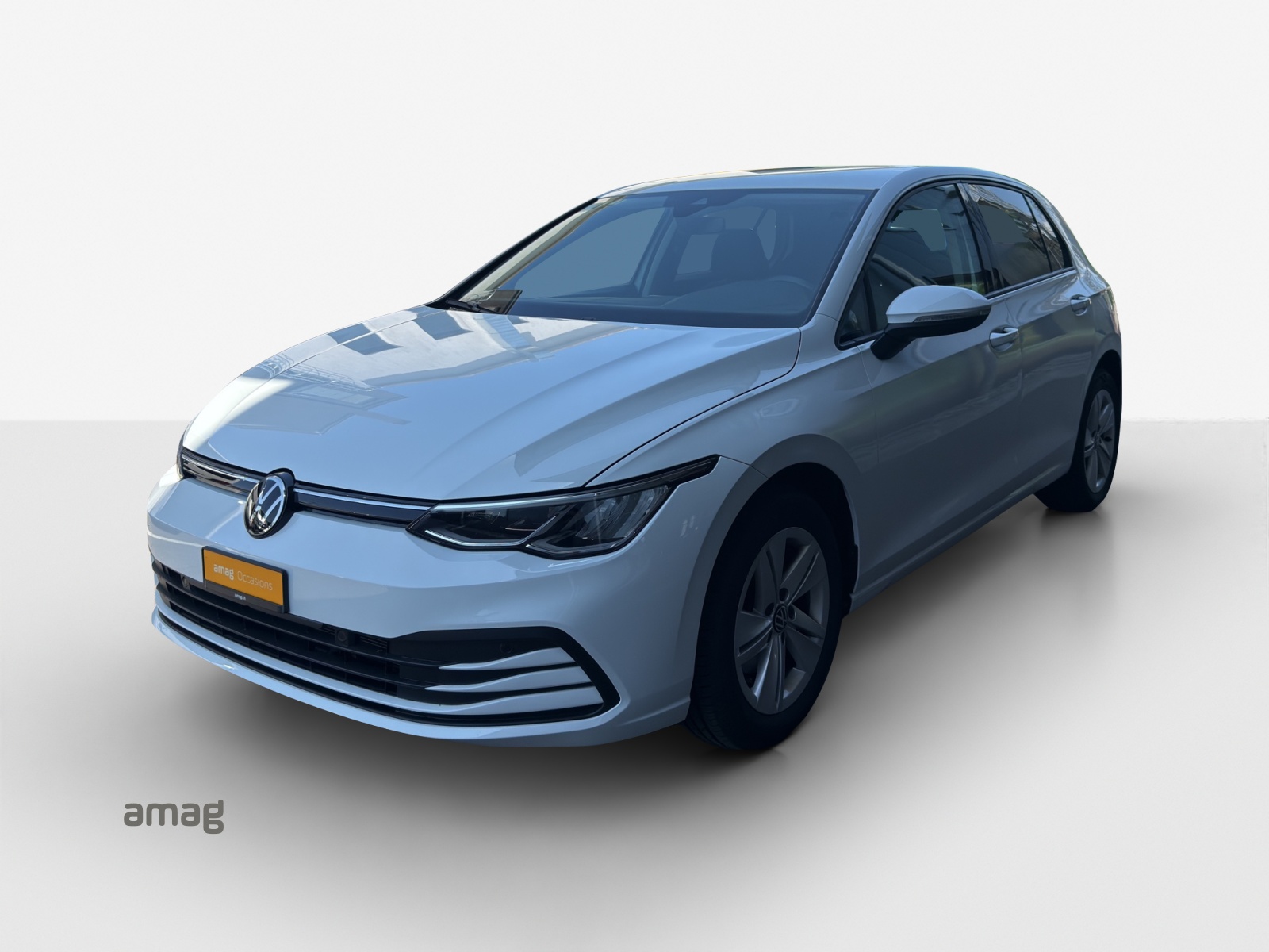 VW Golf 1.0 eTSI mHEV ACTLife DSG-image-0