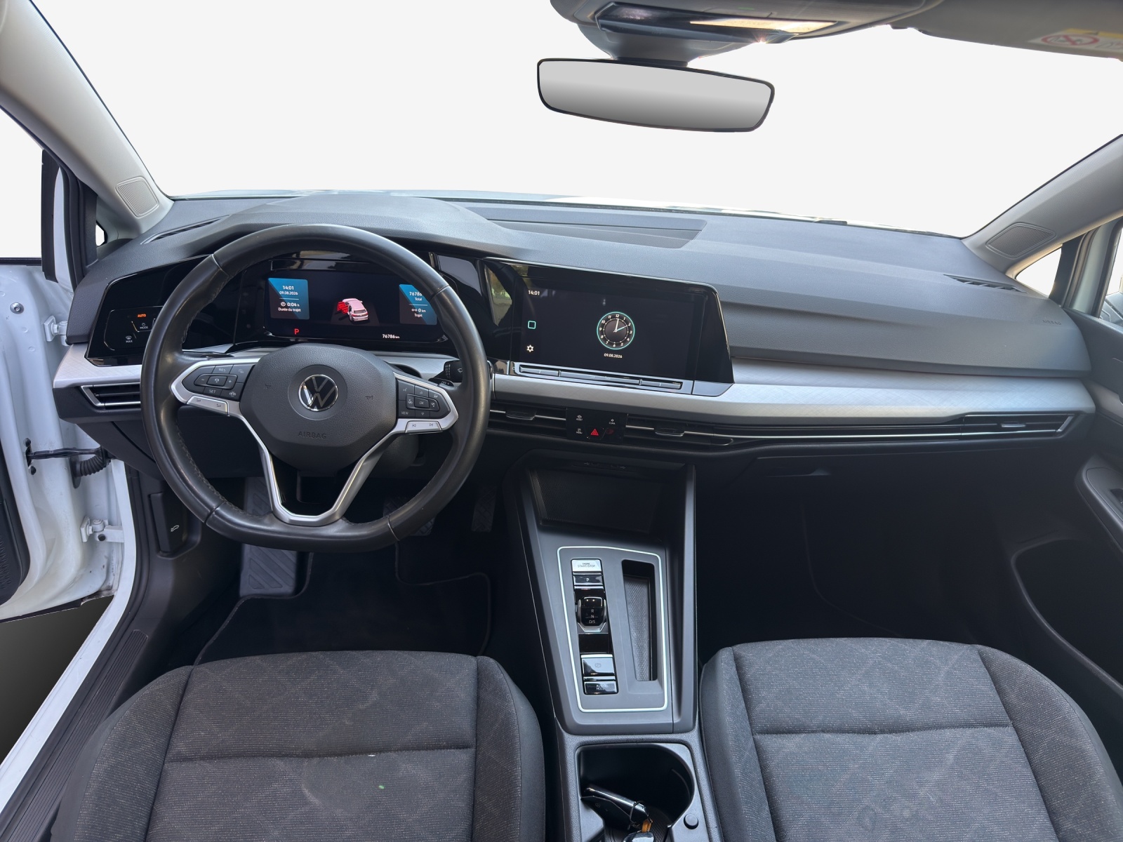 VW Golf 1.0 eTSI mHEV ACTLife DSG-image-8