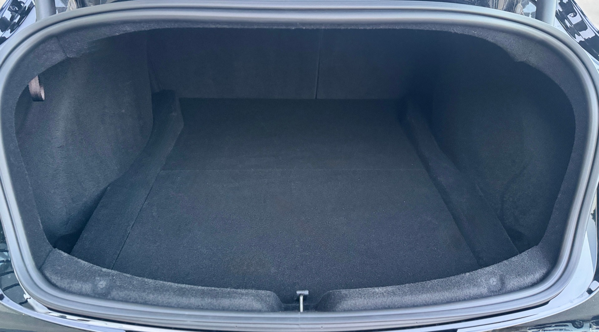 TESLA Model 3 Dual Motor Performance AWD / Highland / HW4-image-12