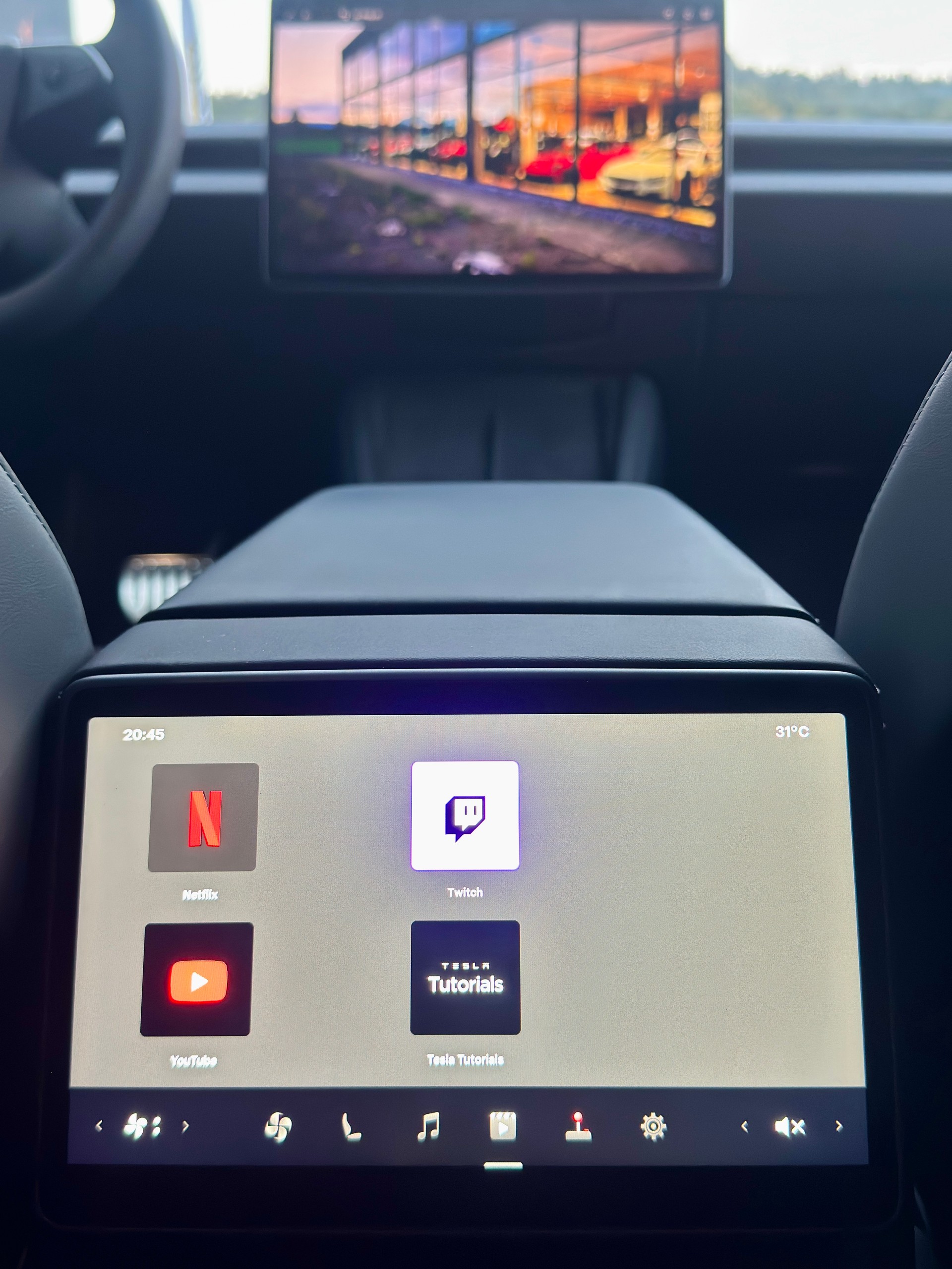 TESLA Model 3 Dual Motor Performance AWD / Highland / HW4-image-15