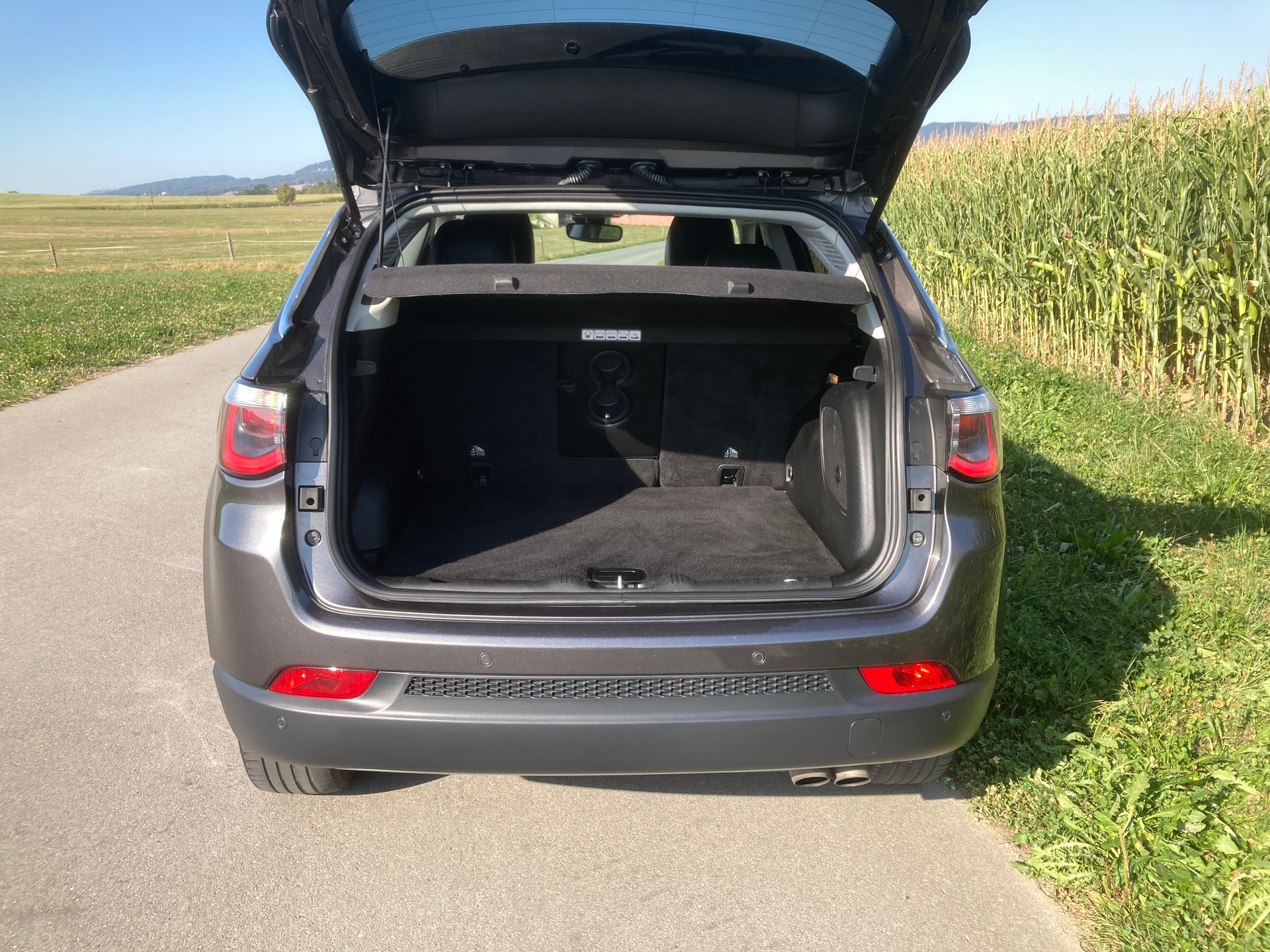 JEEP Compass 1.4 Turbo Limited AWD 9ATX-image-5