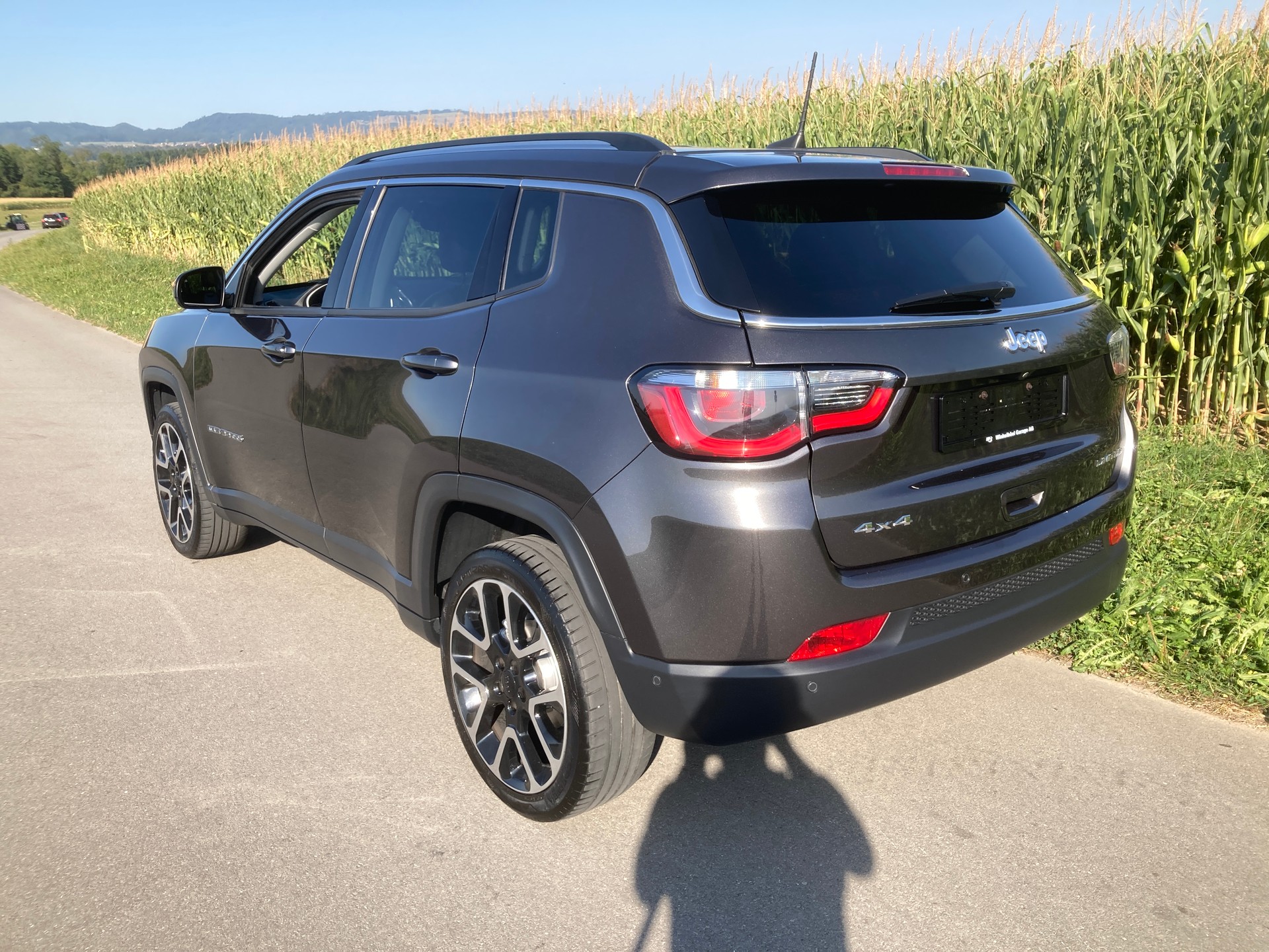 JEEP Compass 1.4 Turbo Limited AWD 9ATX-image-3