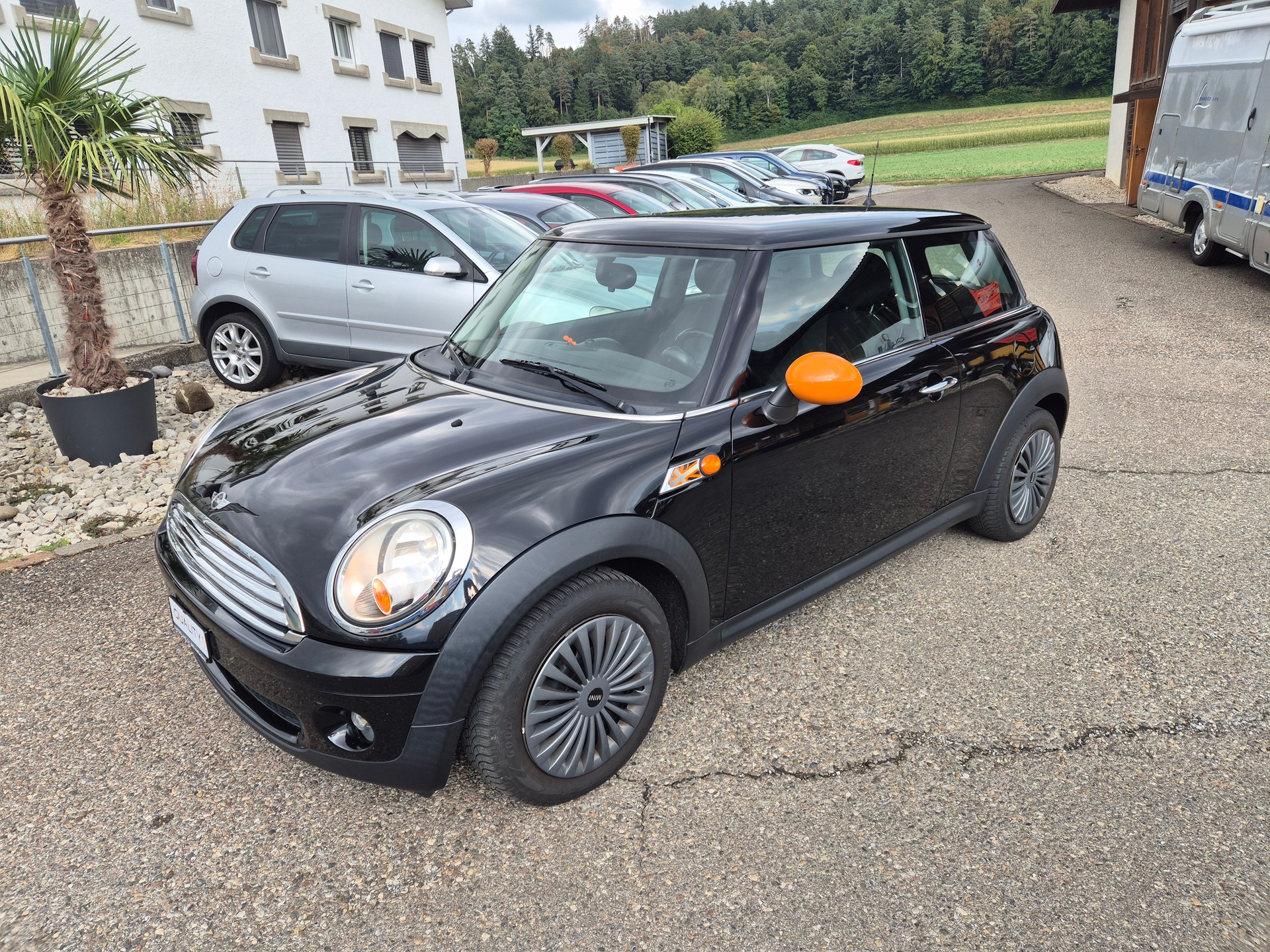 MINI One-image-10
