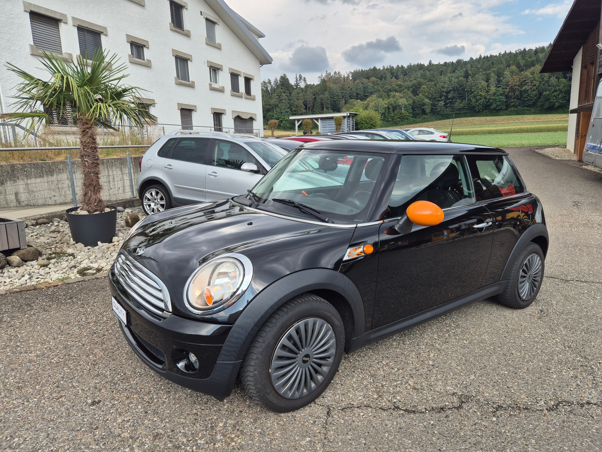 MINI One-image-11