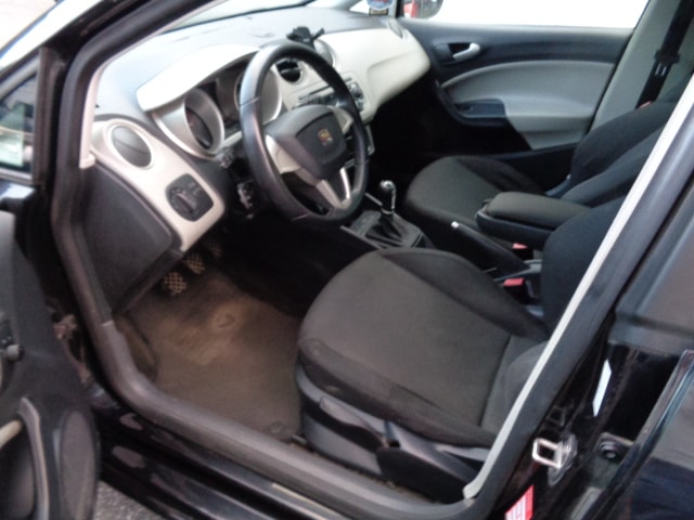 SEAT Ibiza 1.4 Sport-image-4