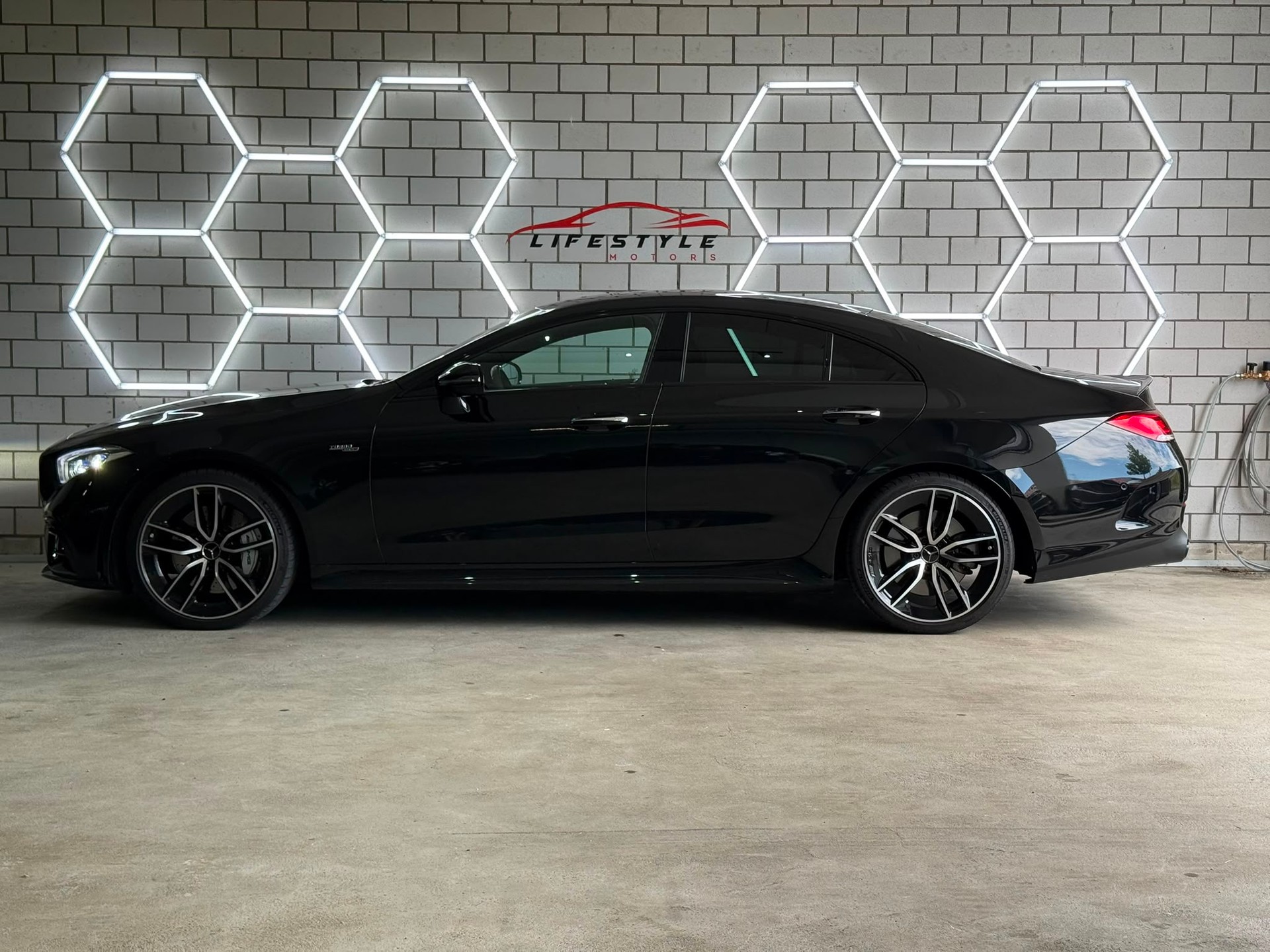 MERCEDES-BENZ CLS 53 AMG 4 Matic+-image-1