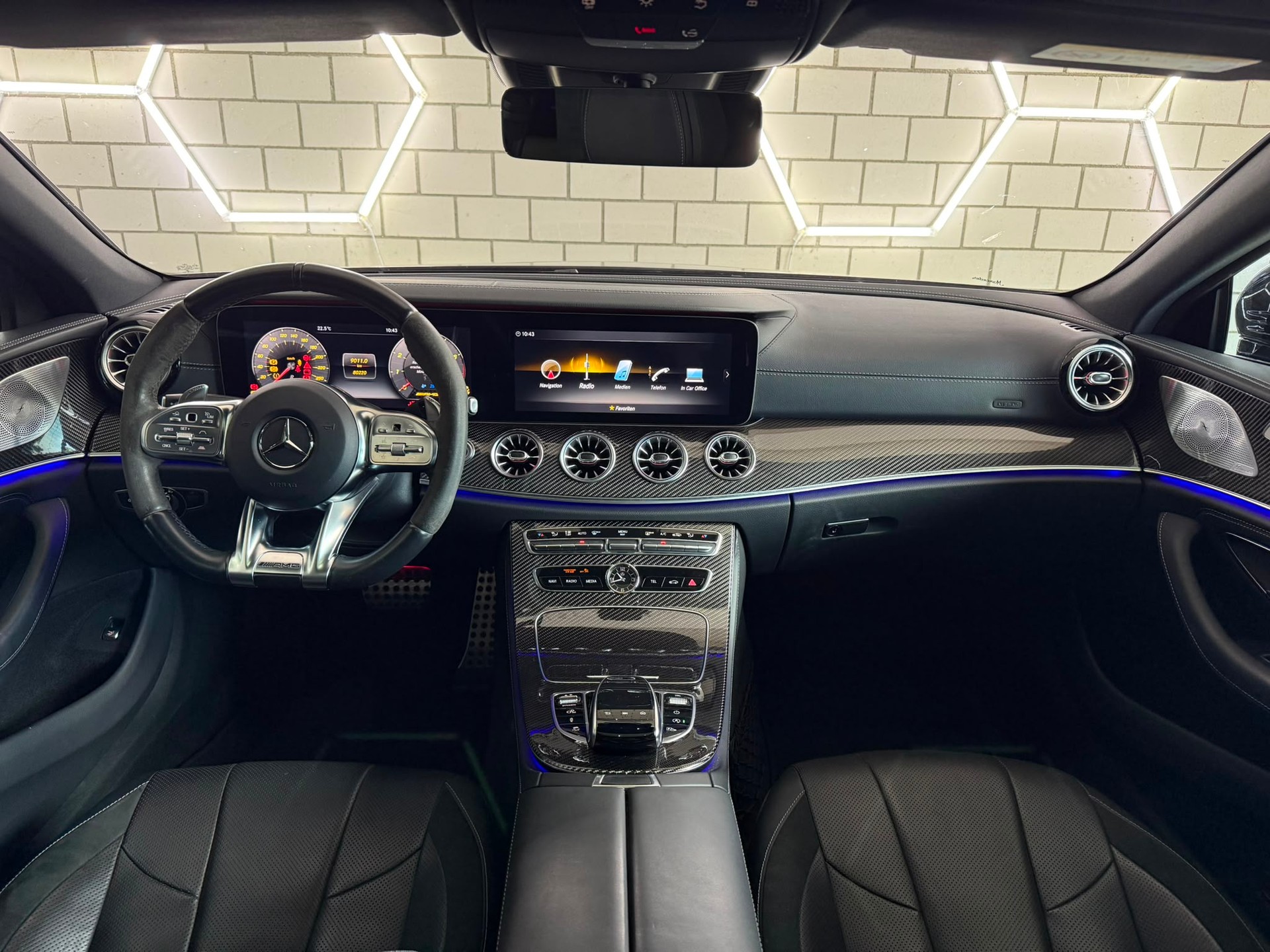 MERCEDES-BENZ CLS 53 AMG 4 Matic+-image-7