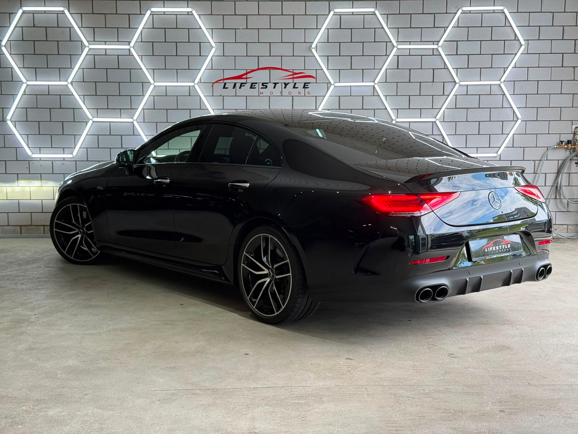MERCEDES-BENZ CLS 53 AMG 4 Matic+-image-2