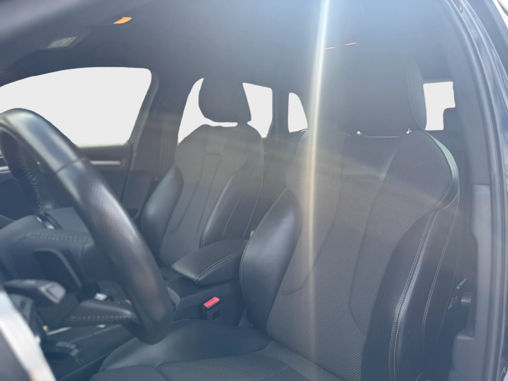 AUDI A3 Sportback 30 TDI S-line-image-12