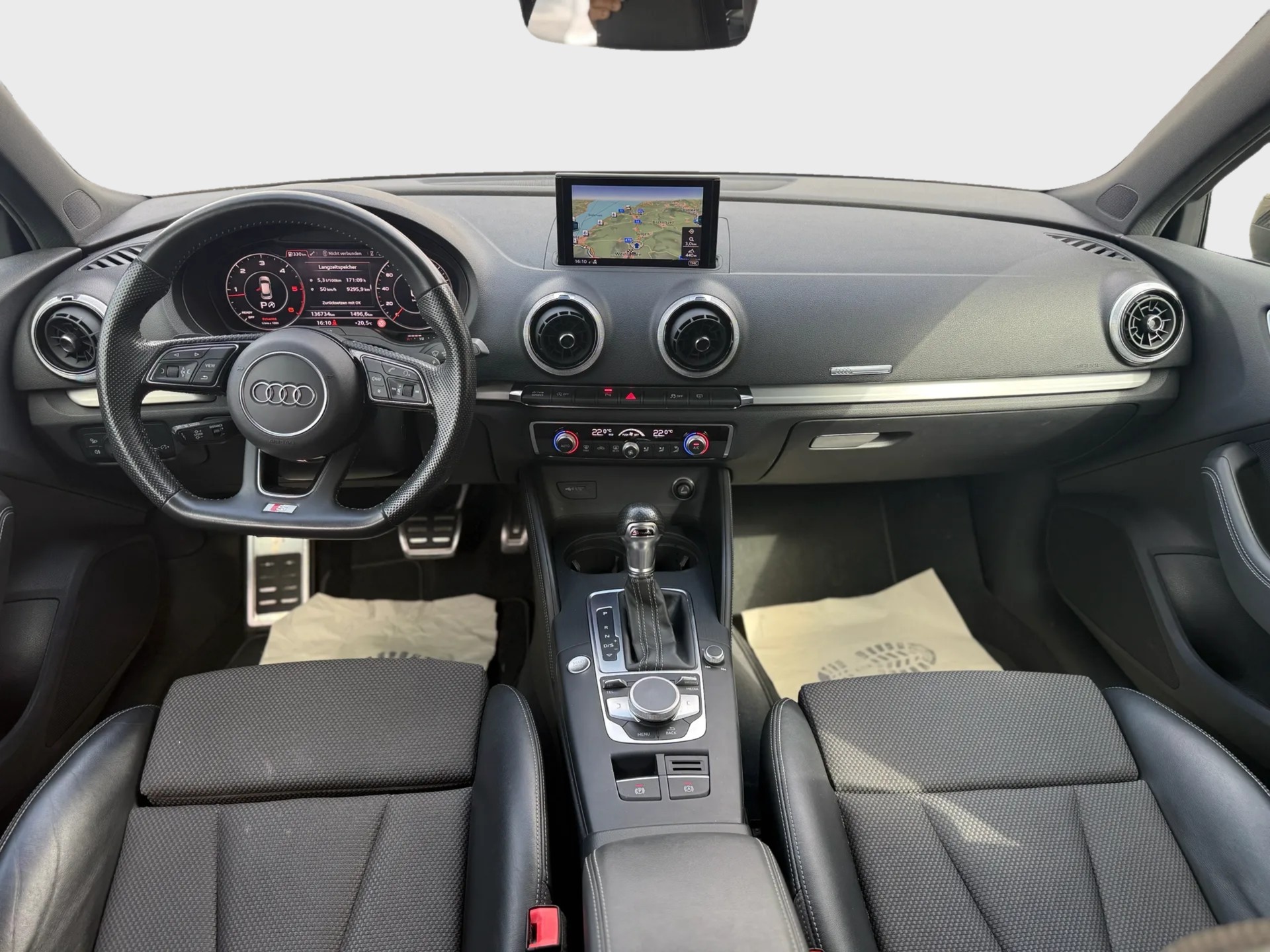AUDI A3 Sportback 30 TDI S-line-image-8