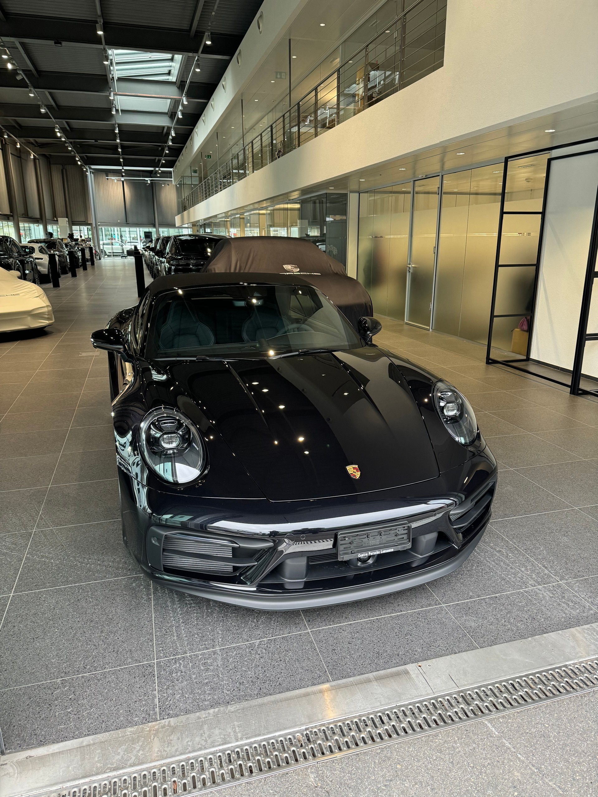 PORSCHE 3.0 Carrera 4 GTS PDK-image-1